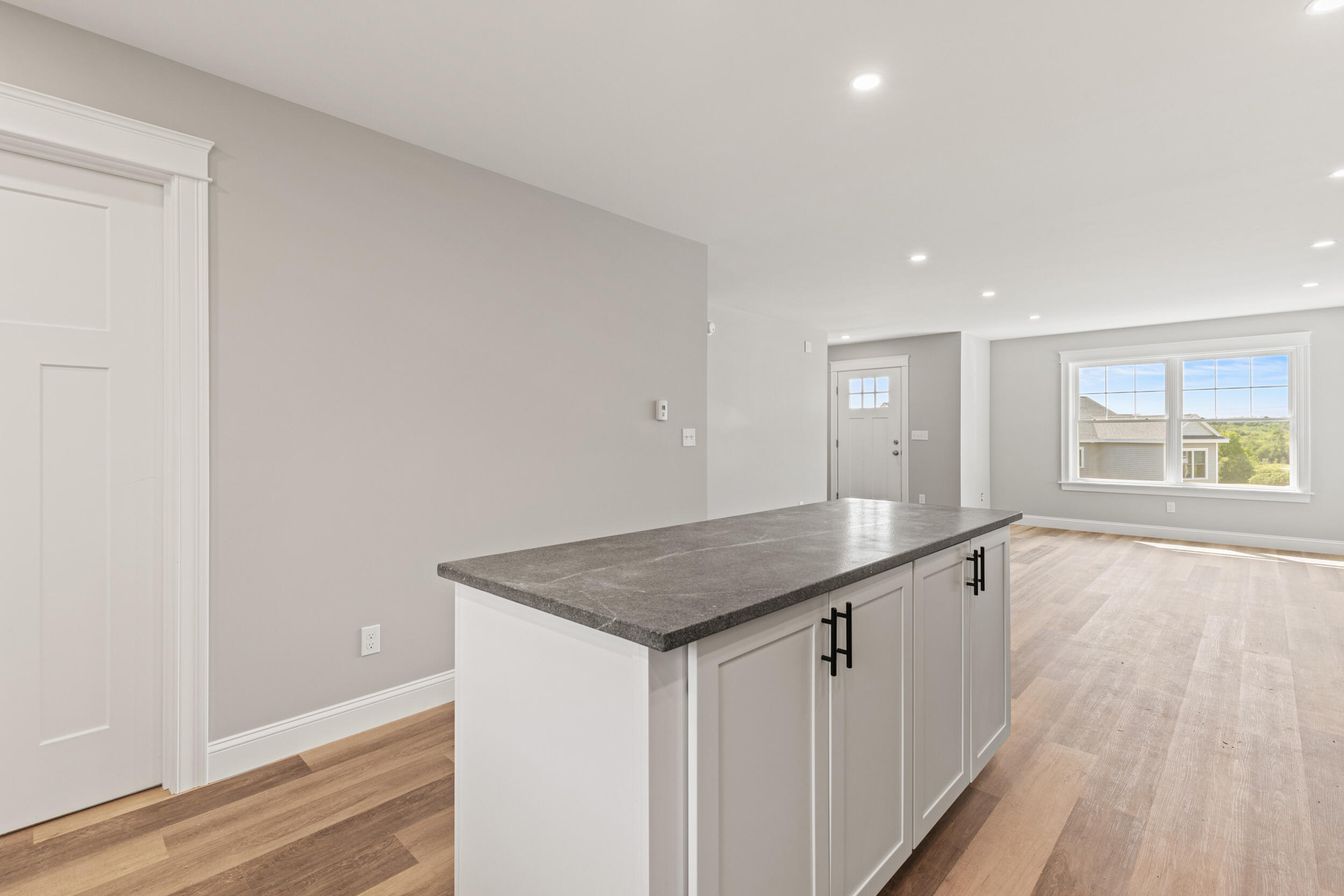 16B Callaway Drive, 16B