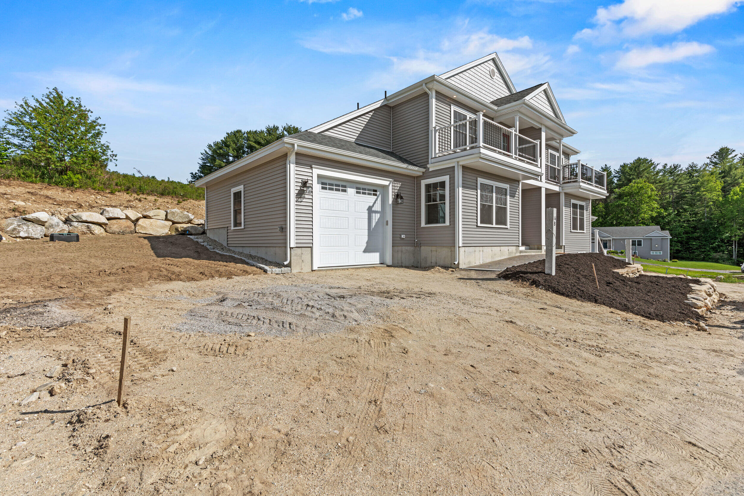 16B Callaway Drive, 16B