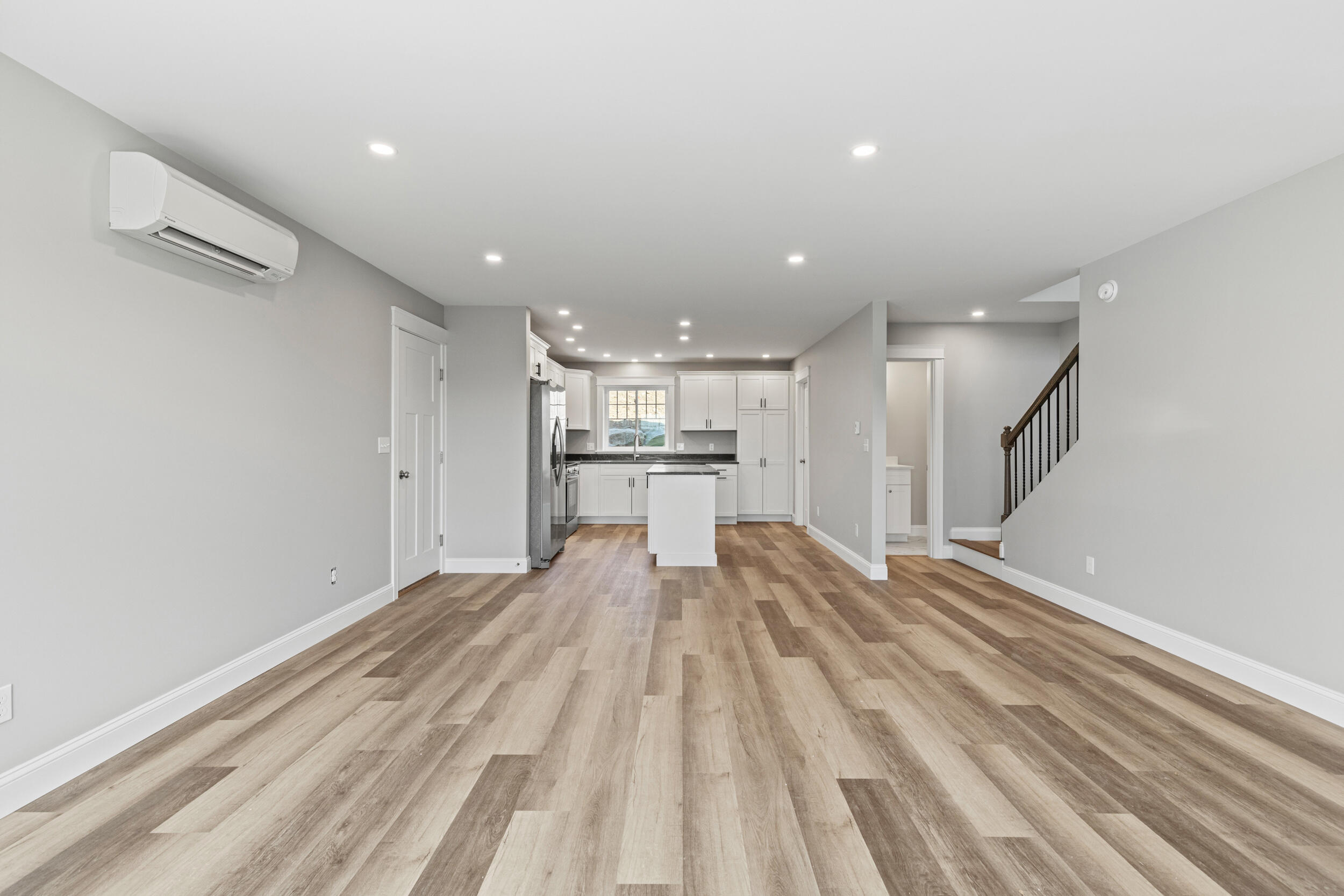 16B Callaway Drive, 16B