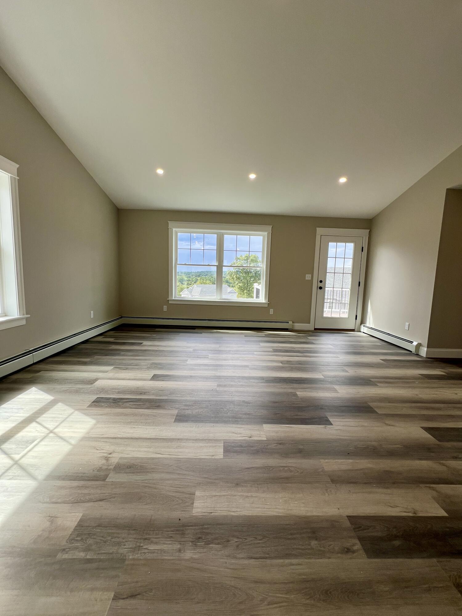 27A Callaway Drive, 27A