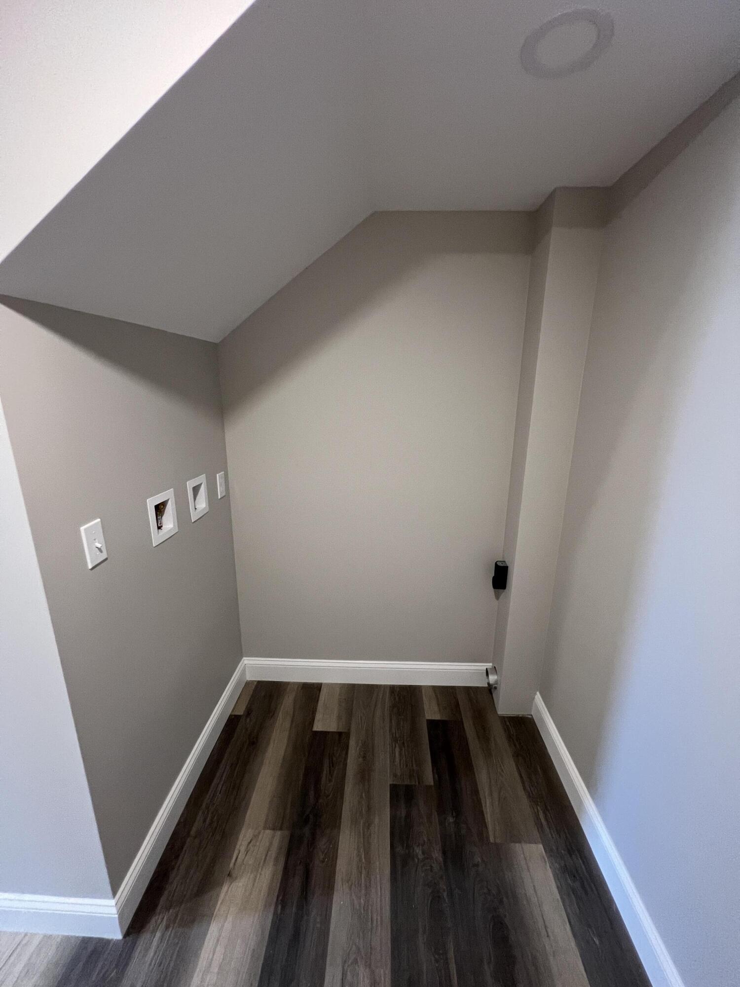 27A Callaway Drive, 27A