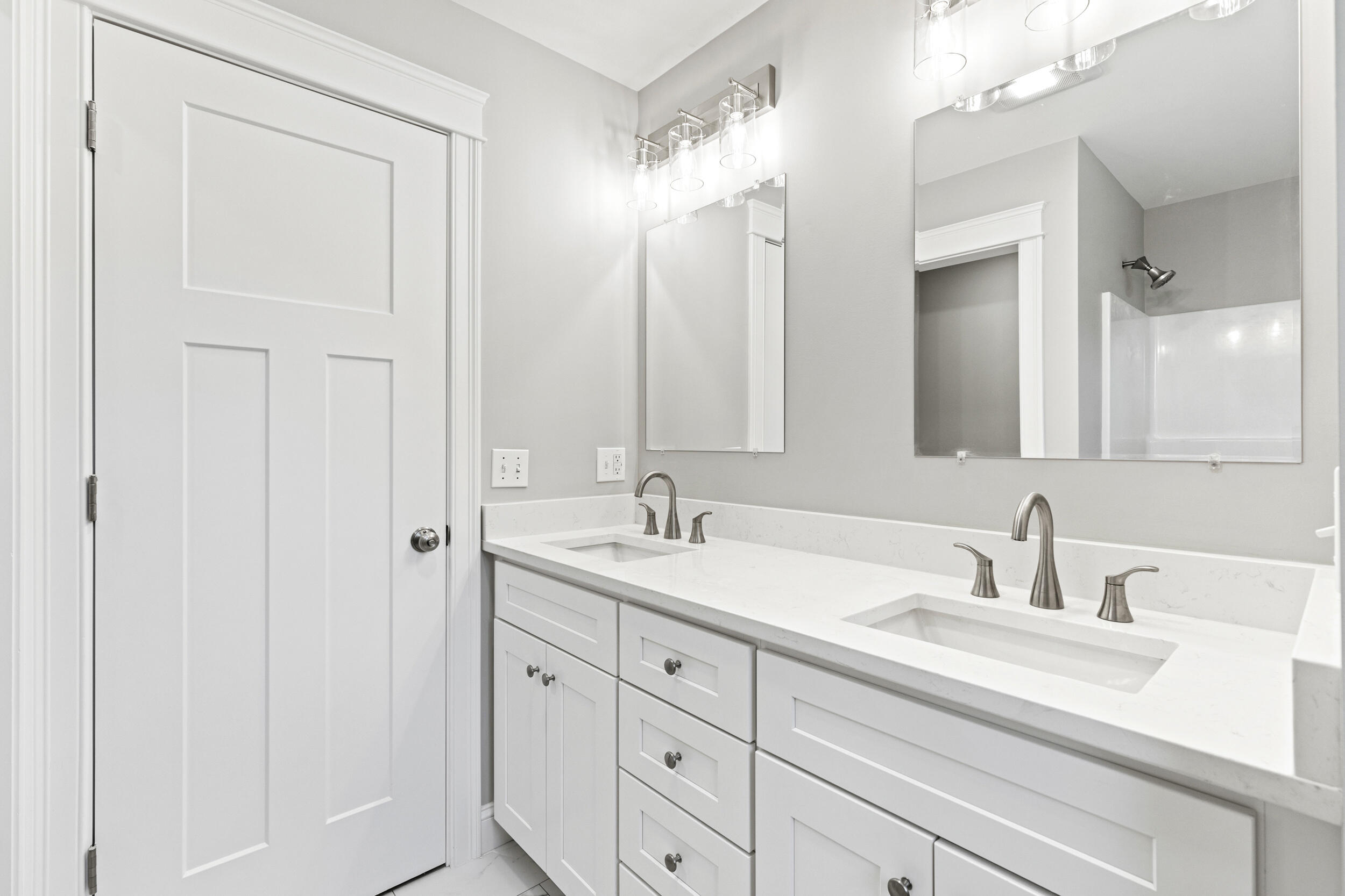 27B Callaway Drive, 27B