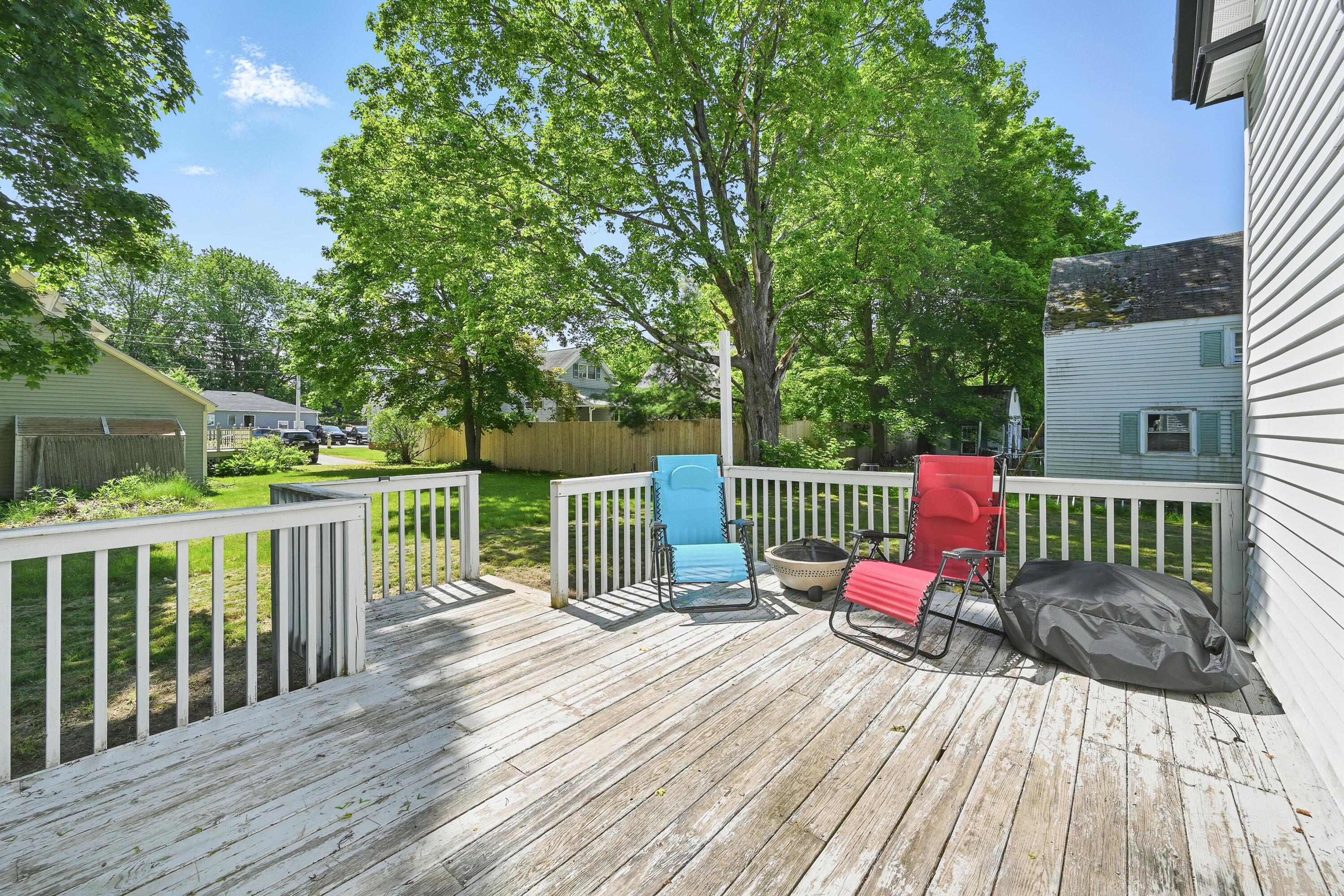 15 Pleasant Street
