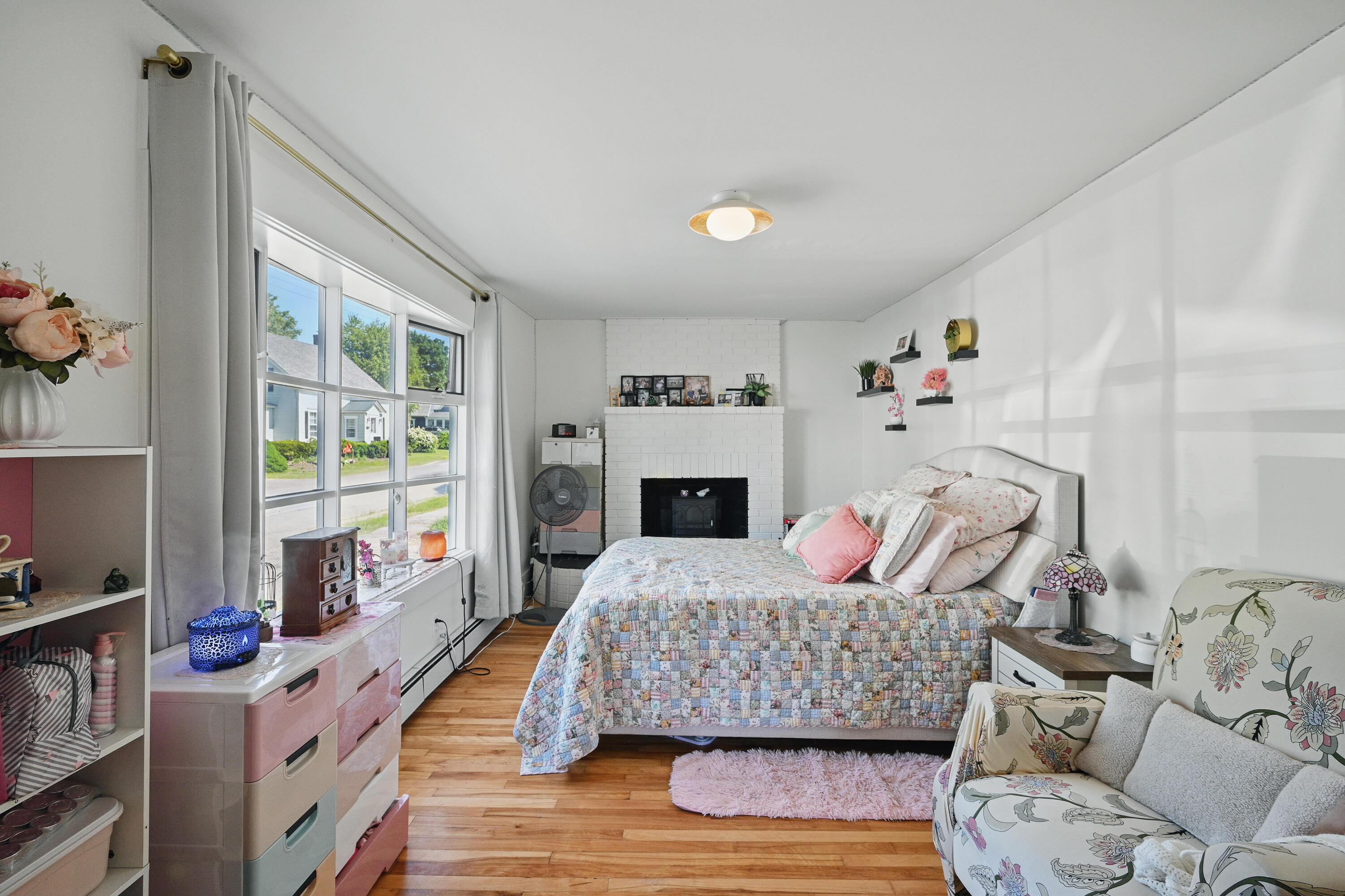 15 Pleasant Street