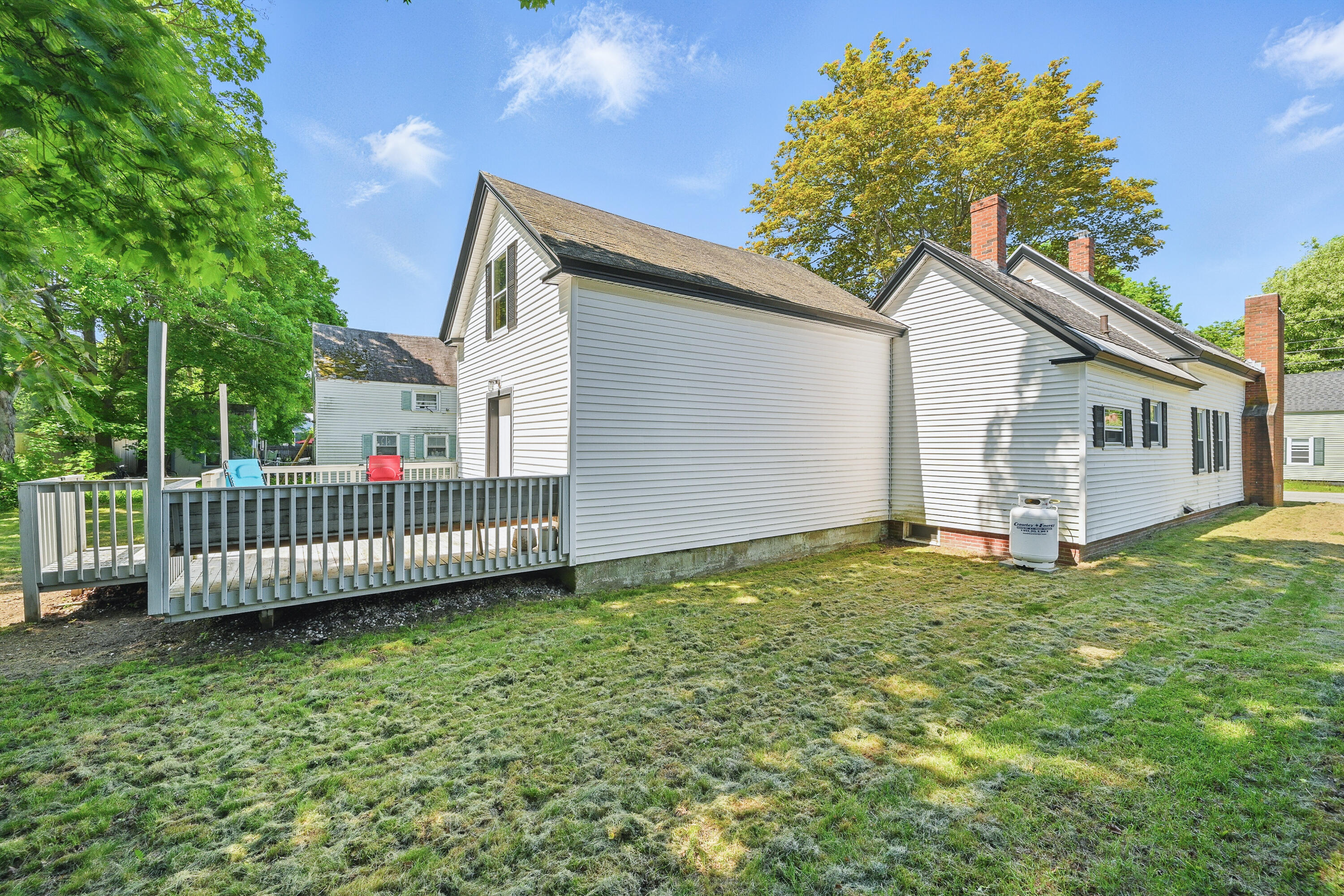 15 Pleasant Street