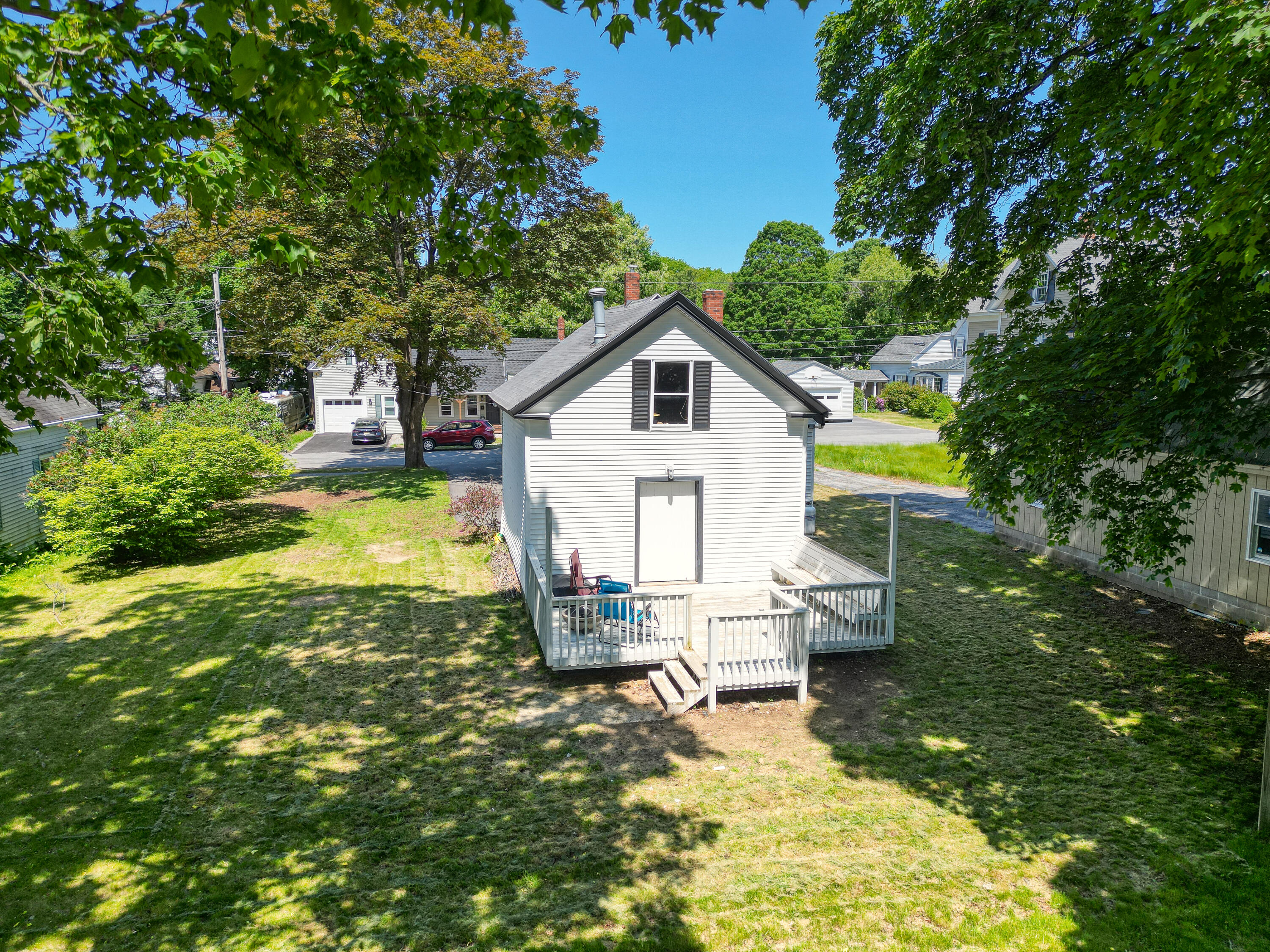 15 Pleasant Street
