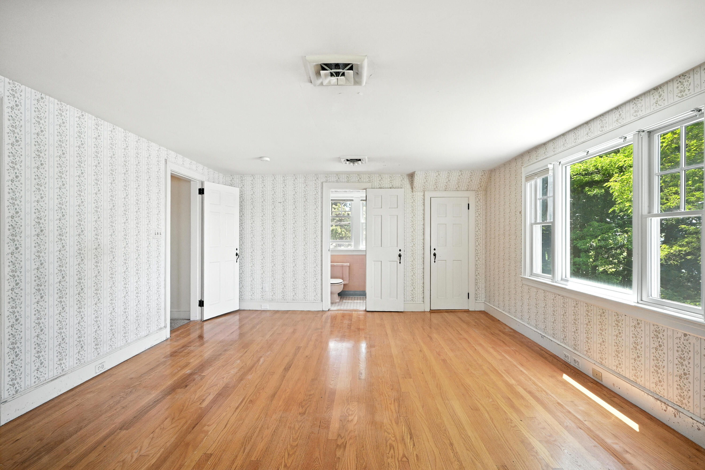 18 Fern Avenue
