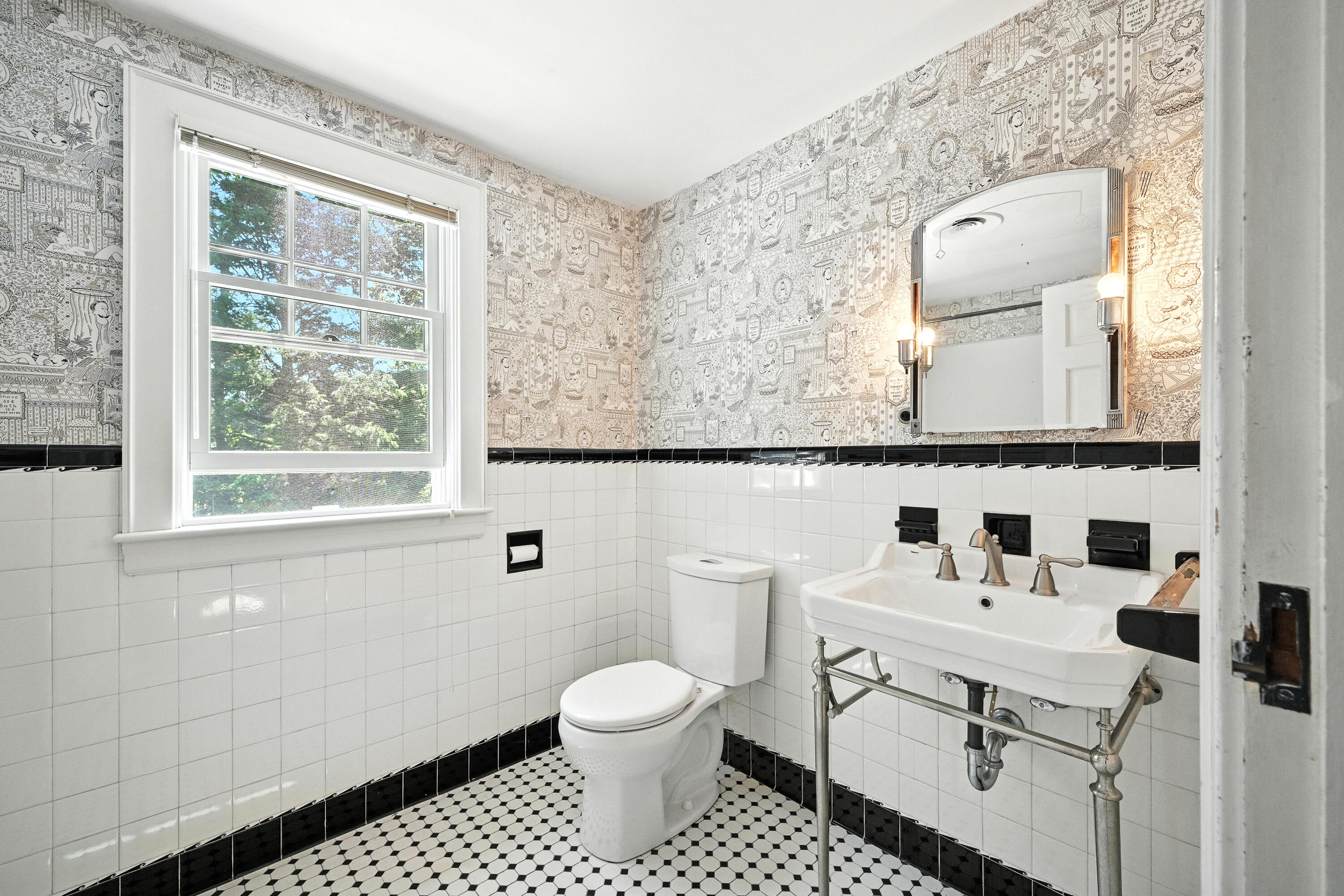 18 Fern Avenue