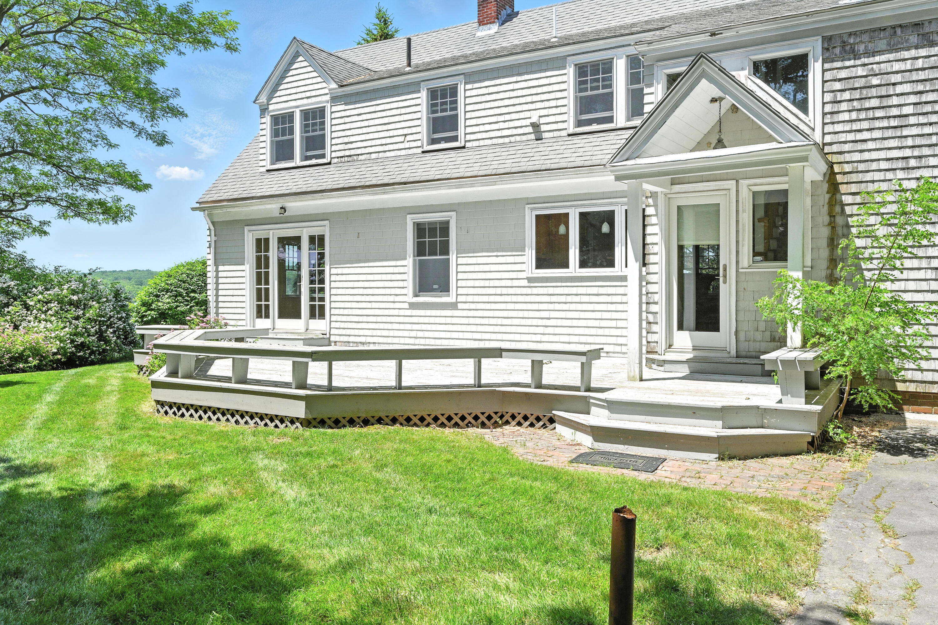 18 Fern Avenue