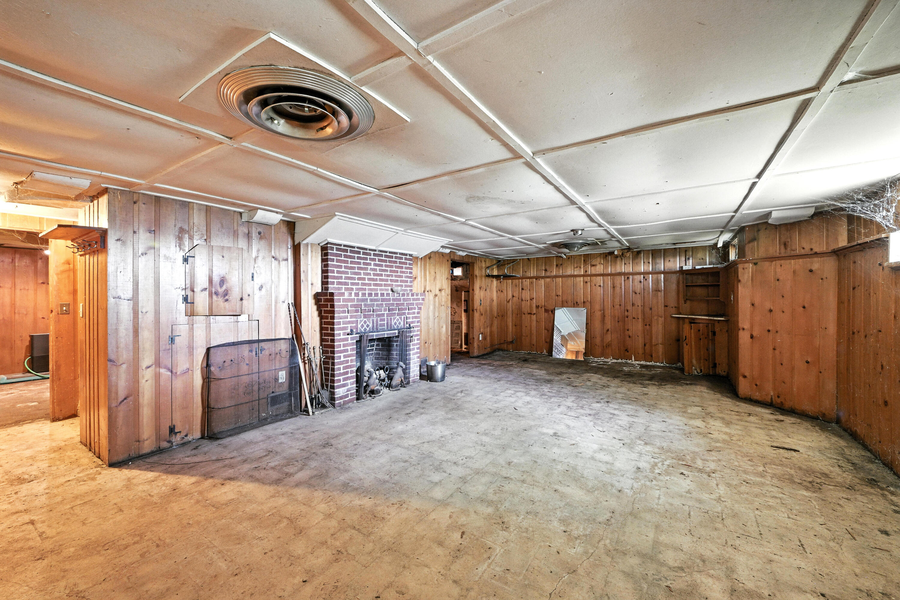 18 Fern Avenue