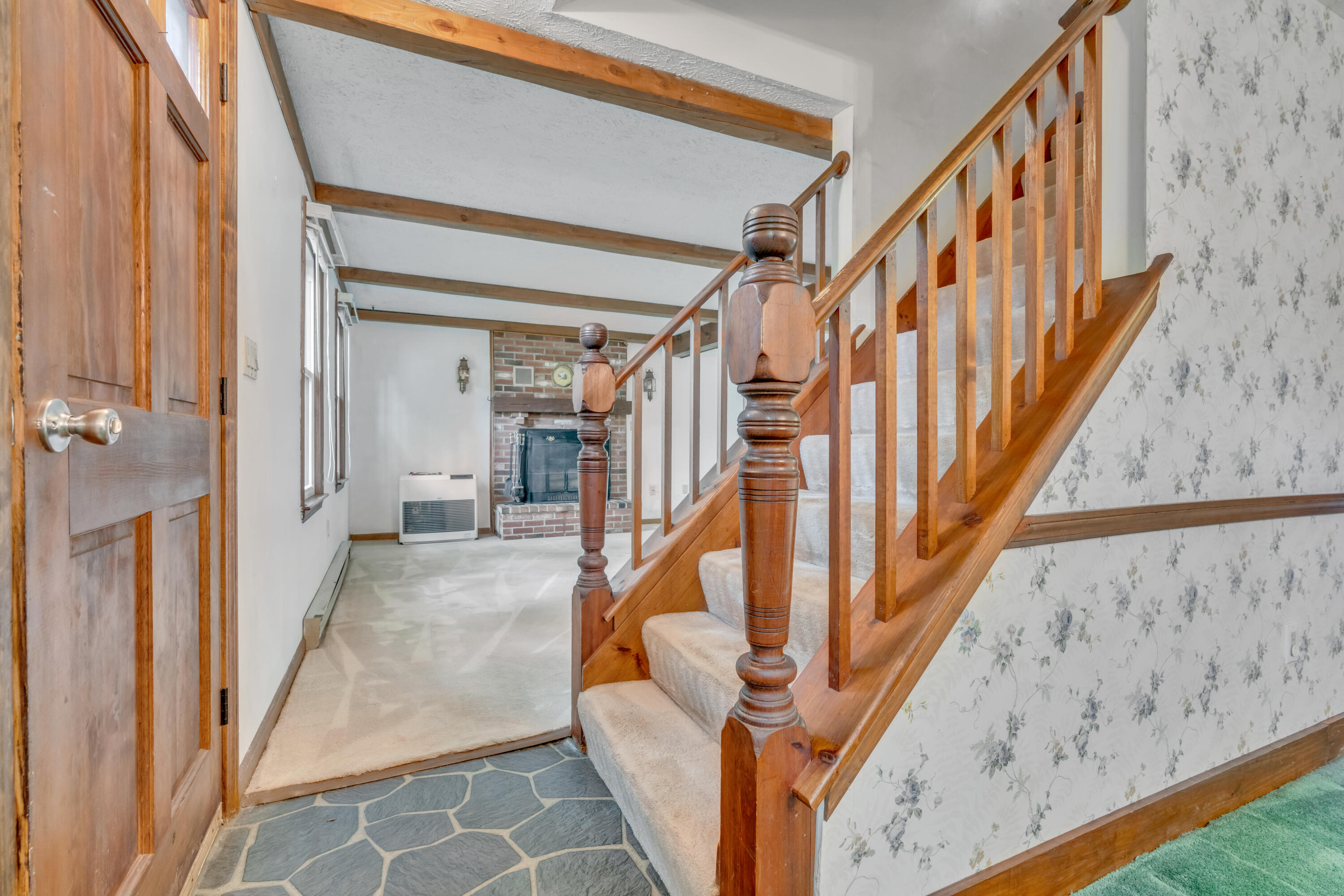 14 Pinewood Circle