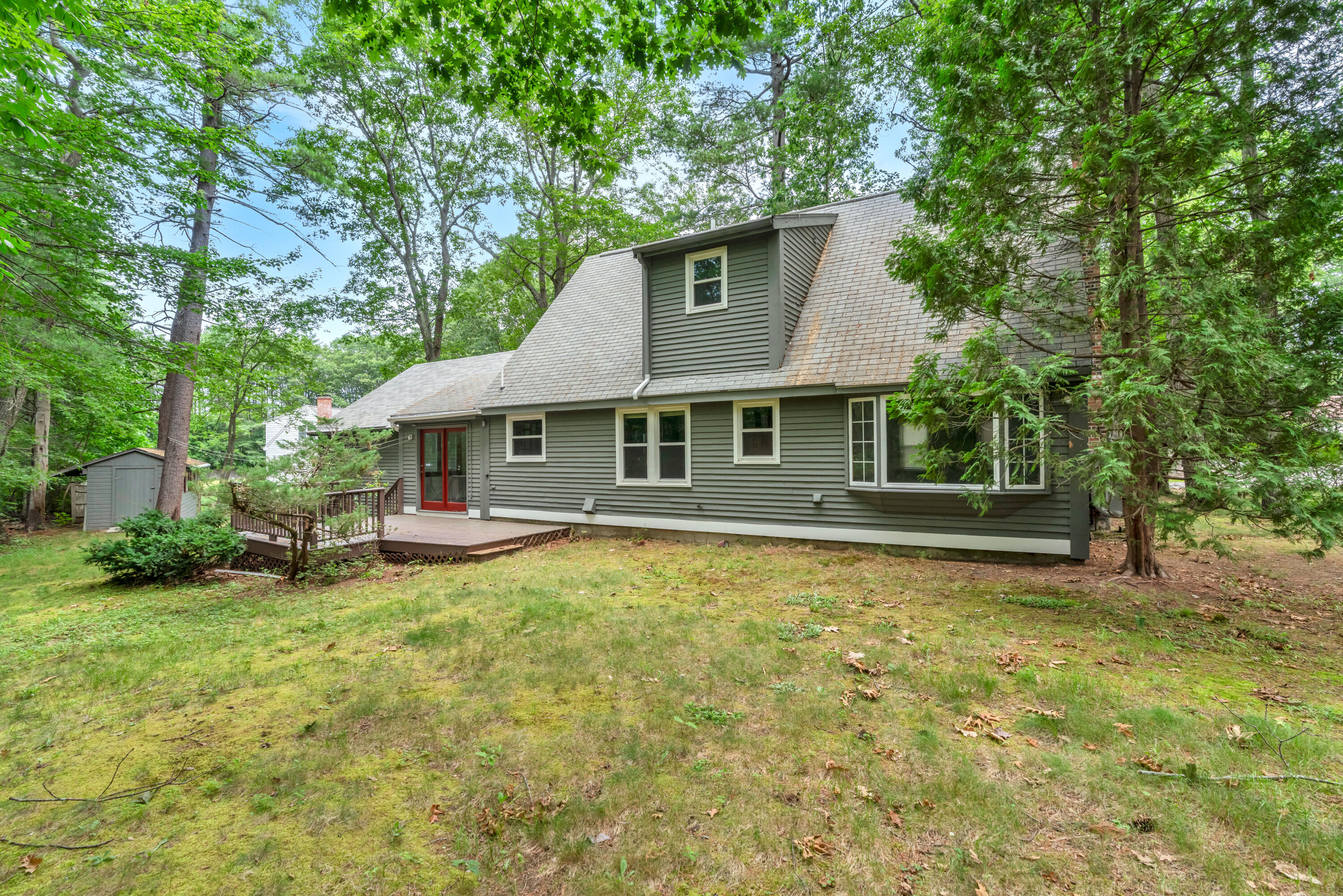 14 Pinewood Circle