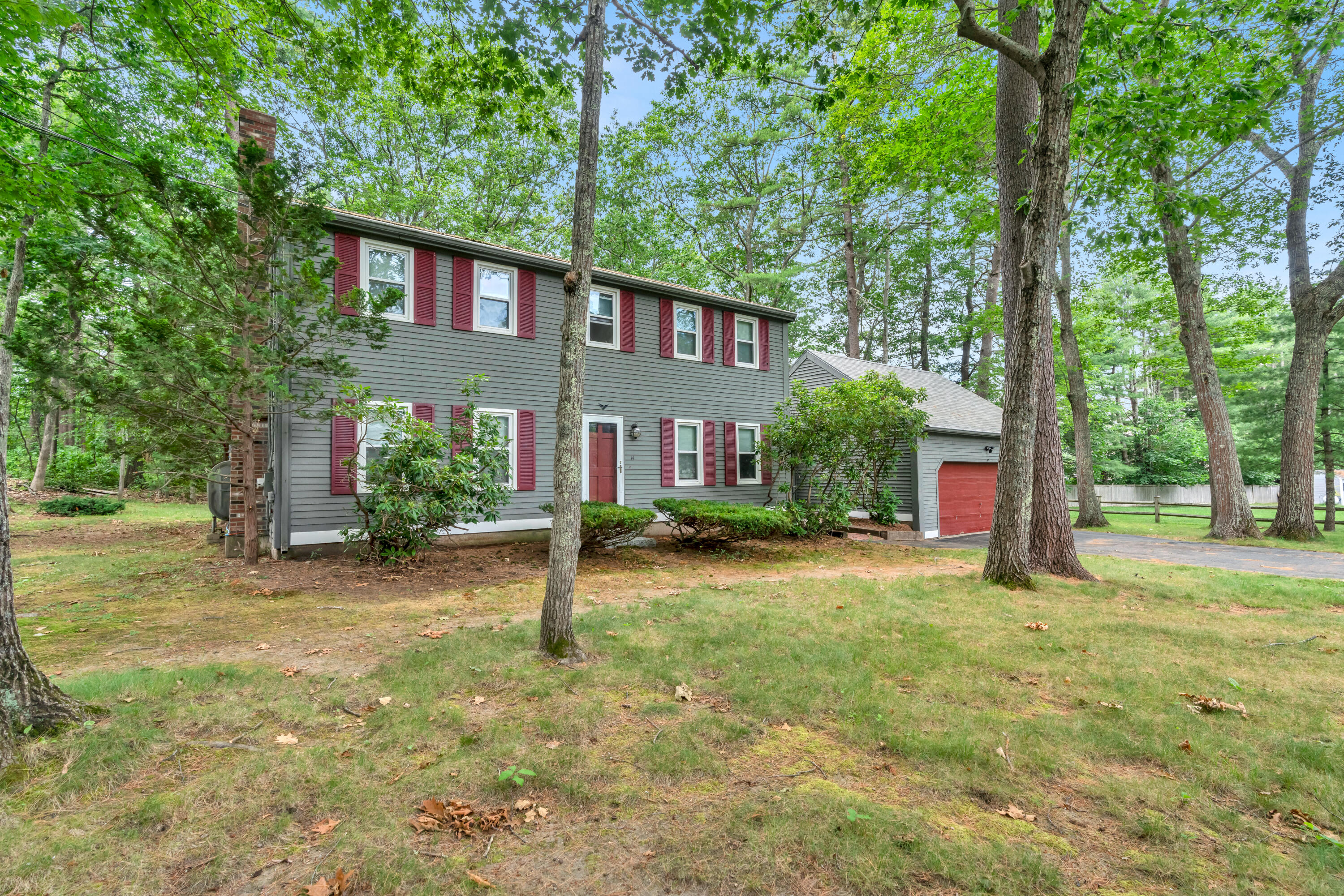 14 Pinewood Circle
