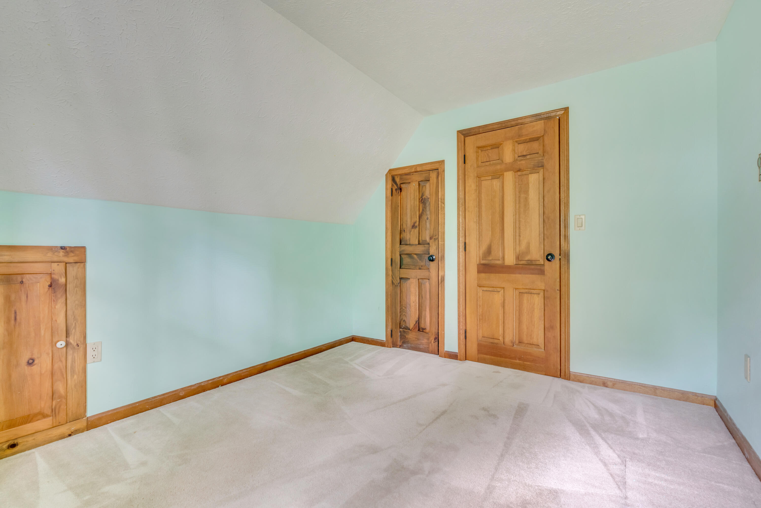 14 Pinewood Circle