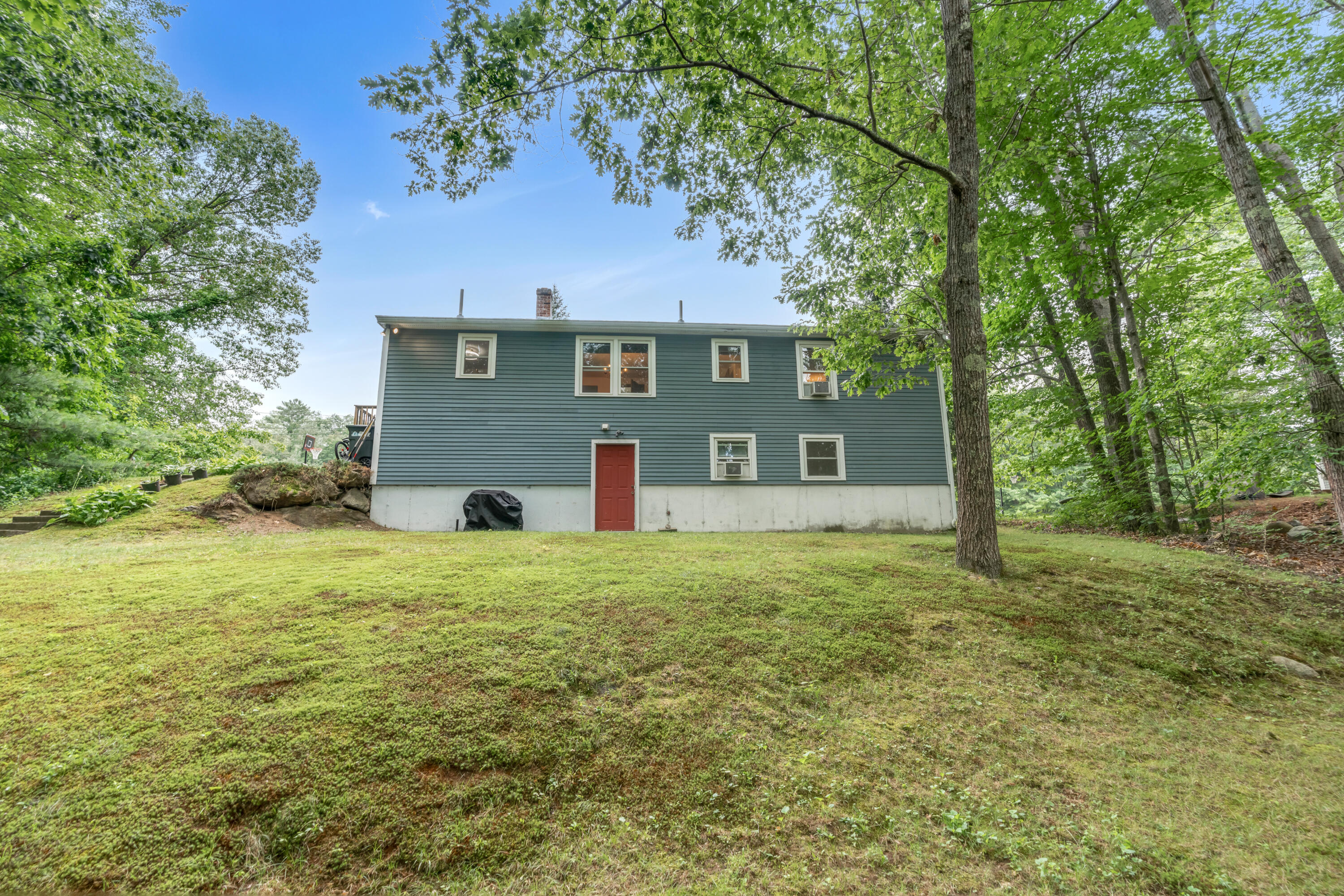 5 Running Brook Drive