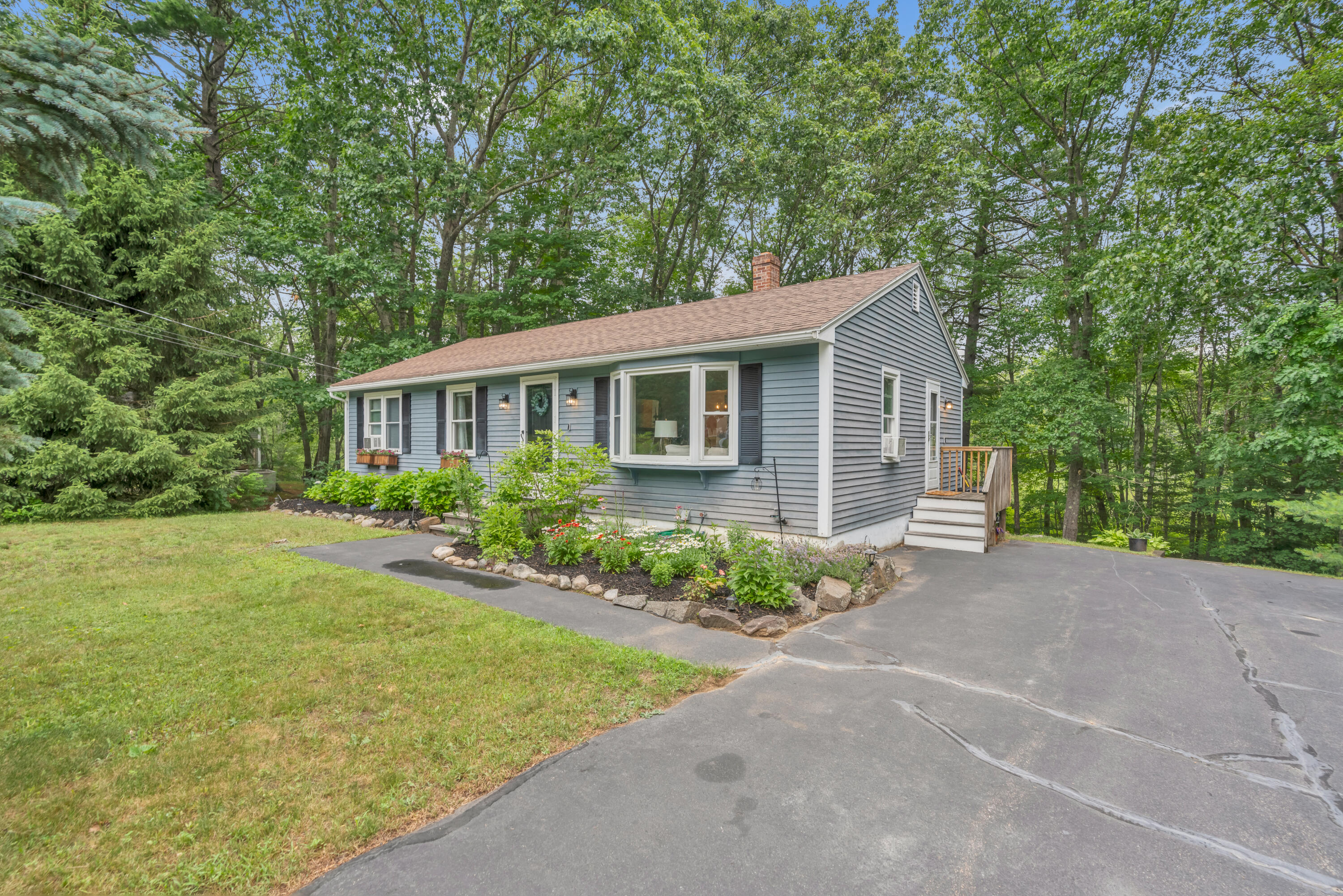 5 Running Brook Drive