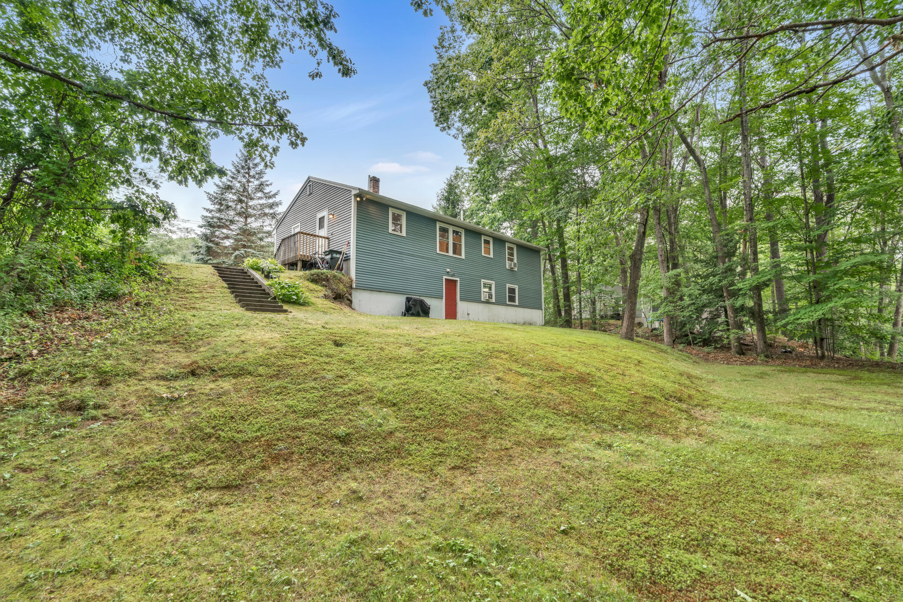5 Running Brook Drive