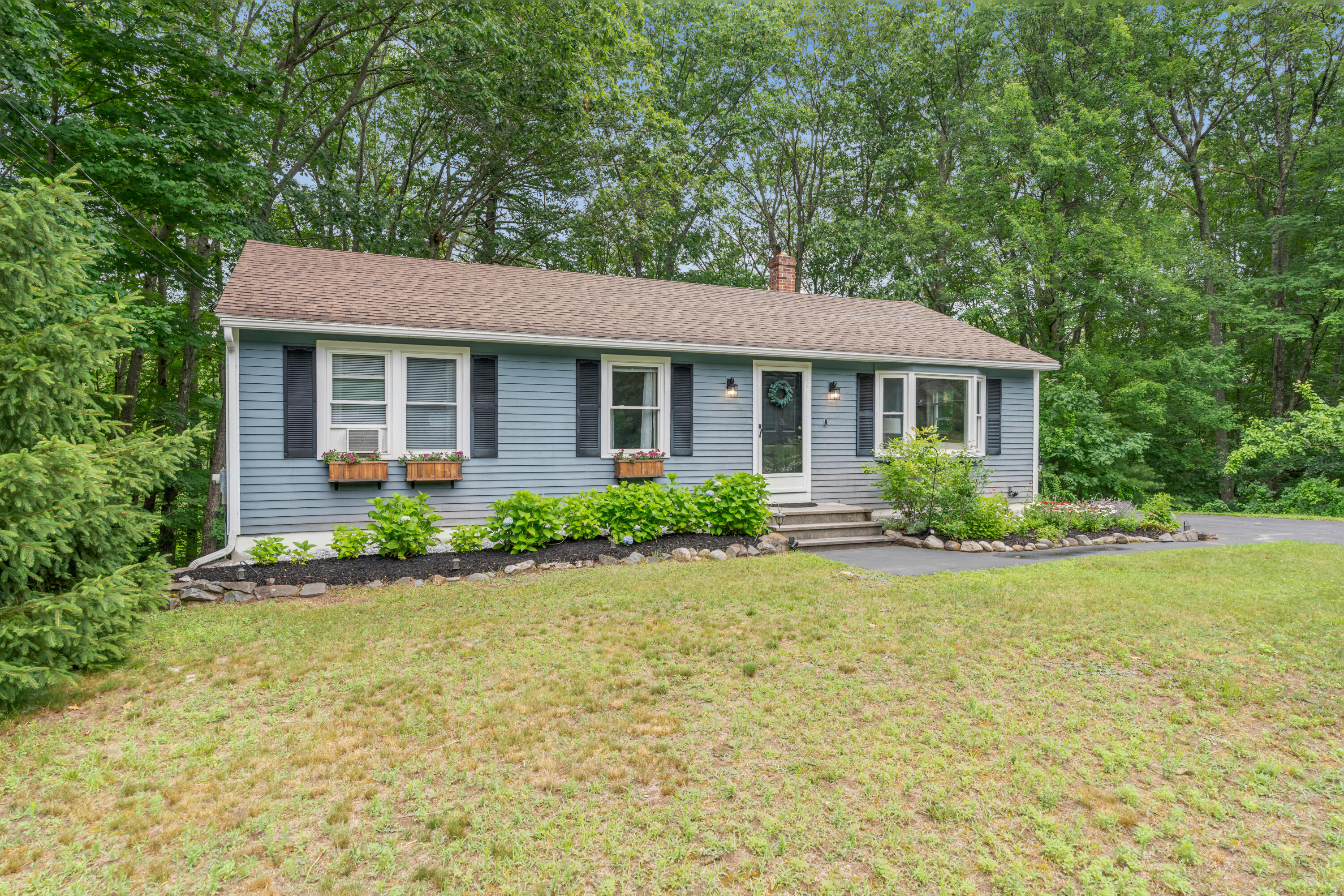 5 Running Brook Drive