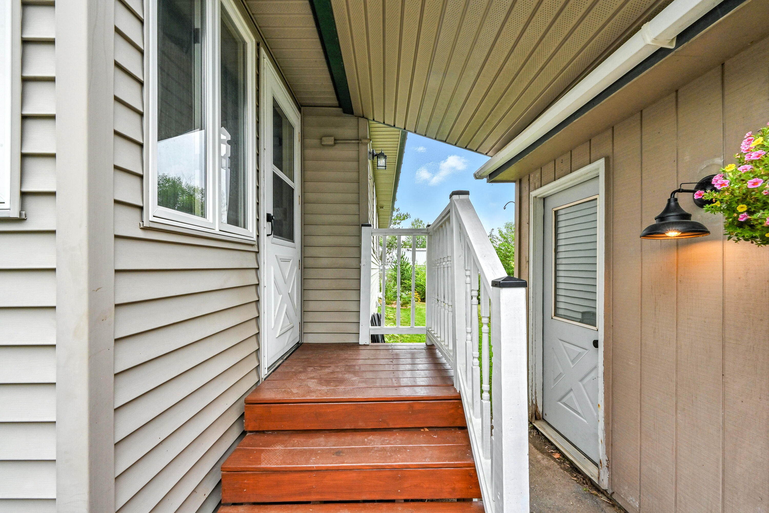 11 Monica Avenue