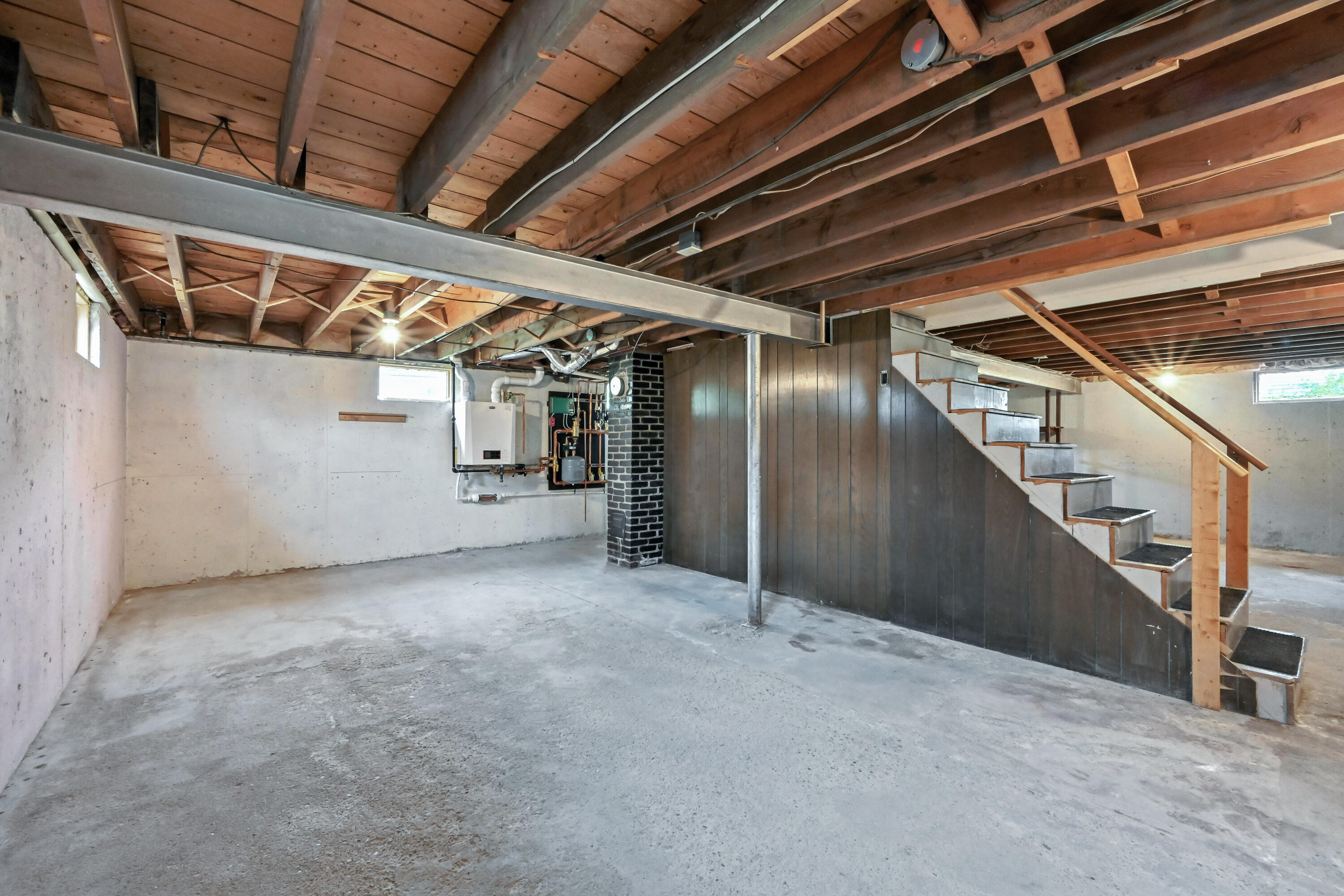 11 Monica Avenue