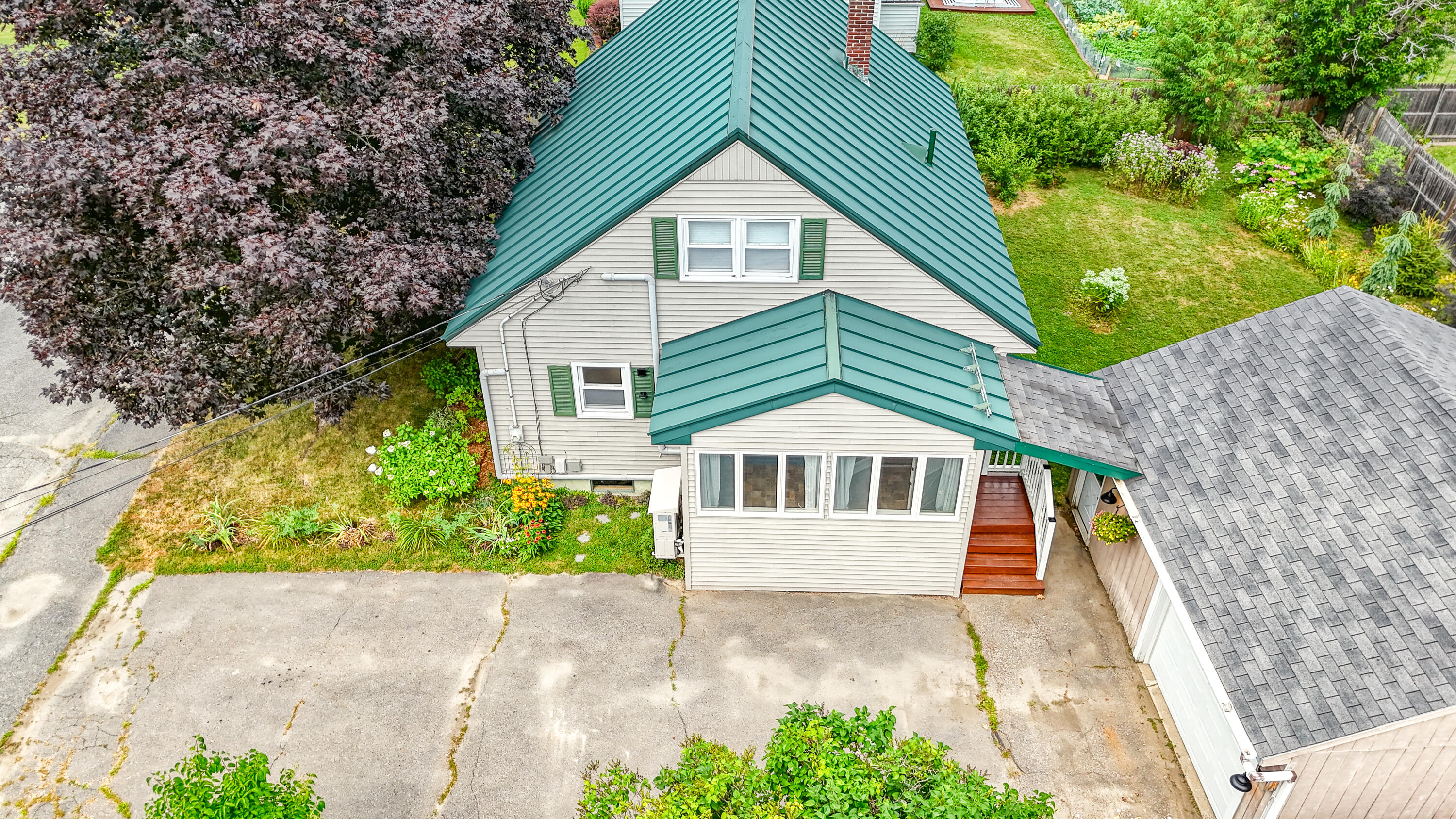 11 Monica Avenue