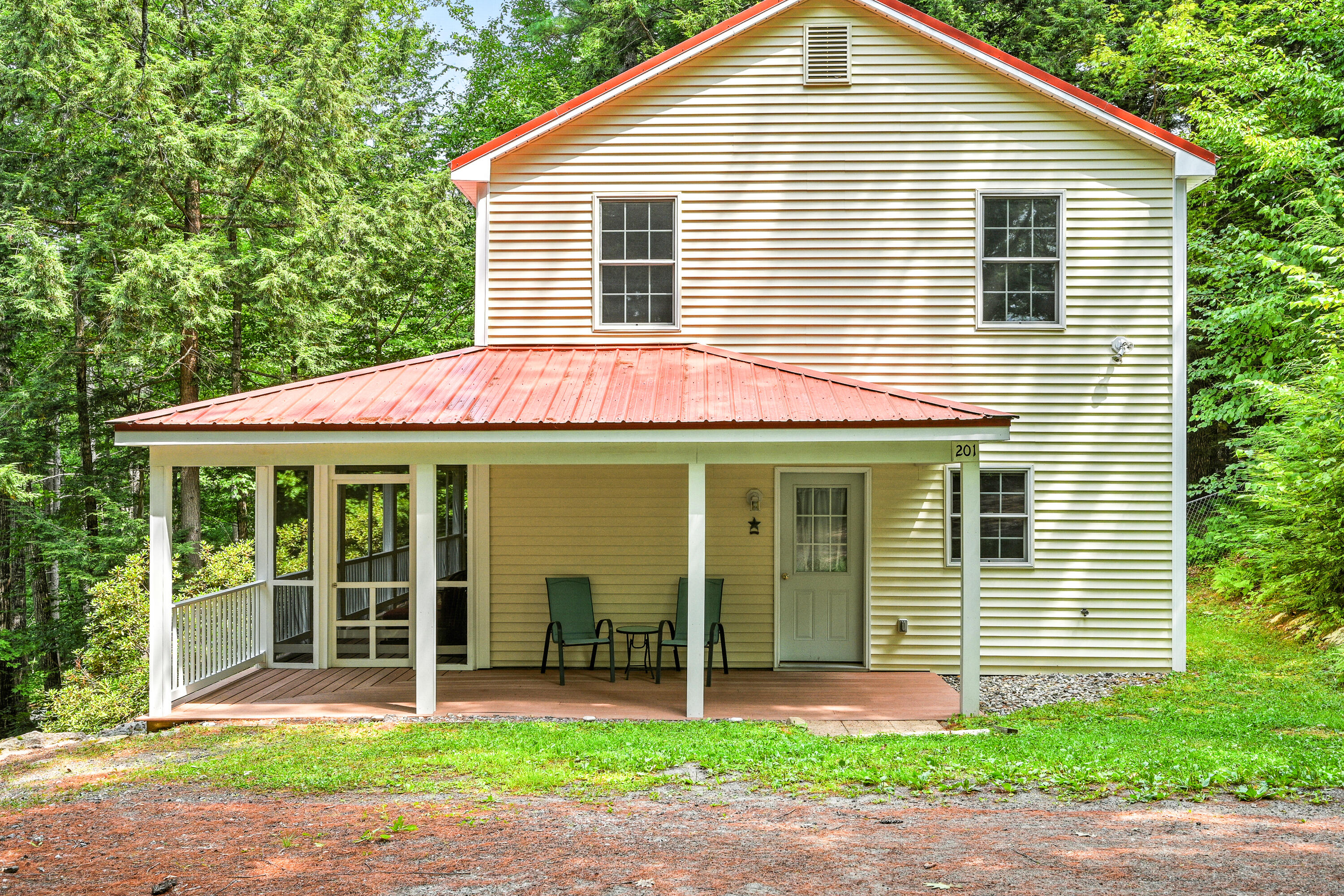 201 Loon Pond Road