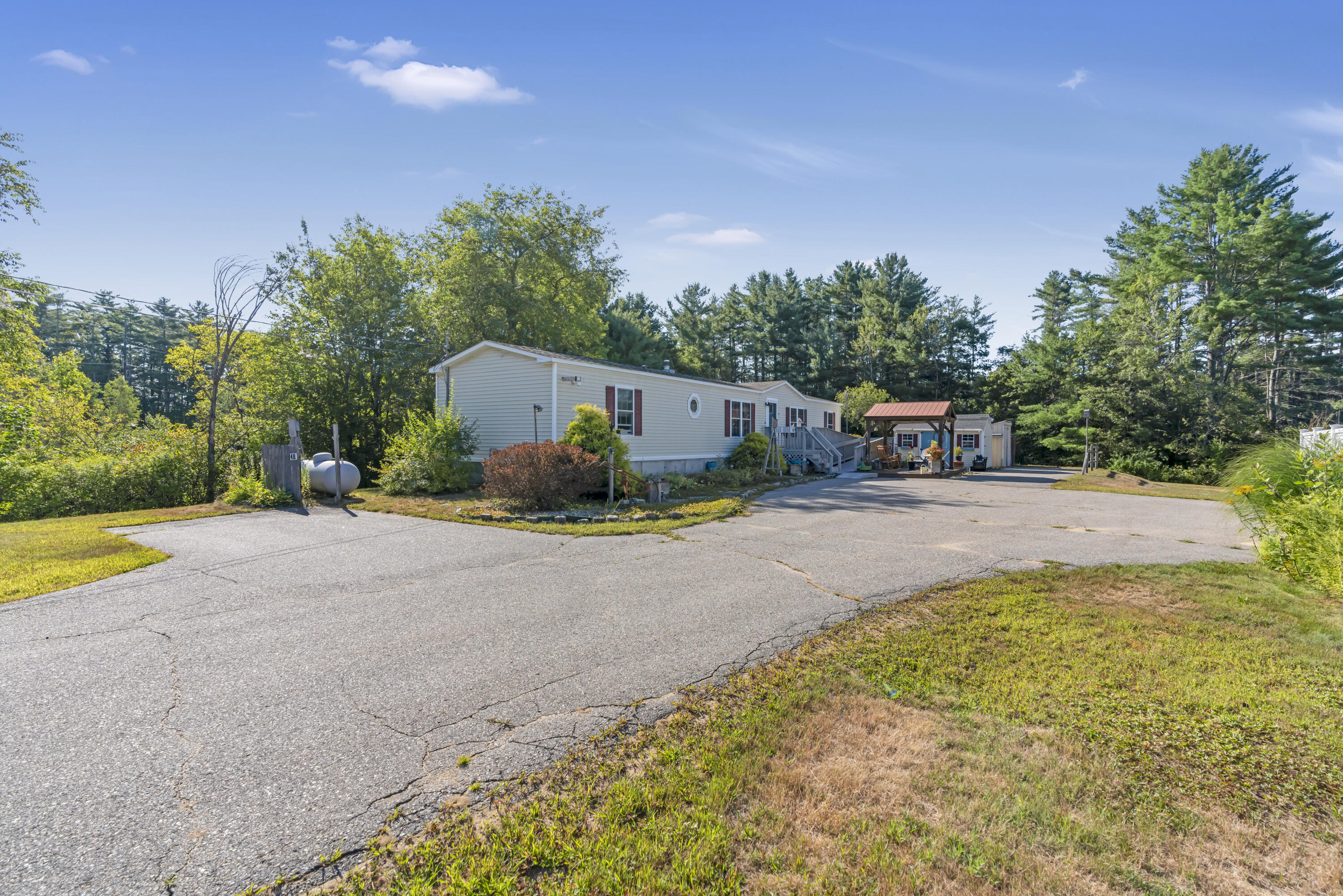 148 West Road