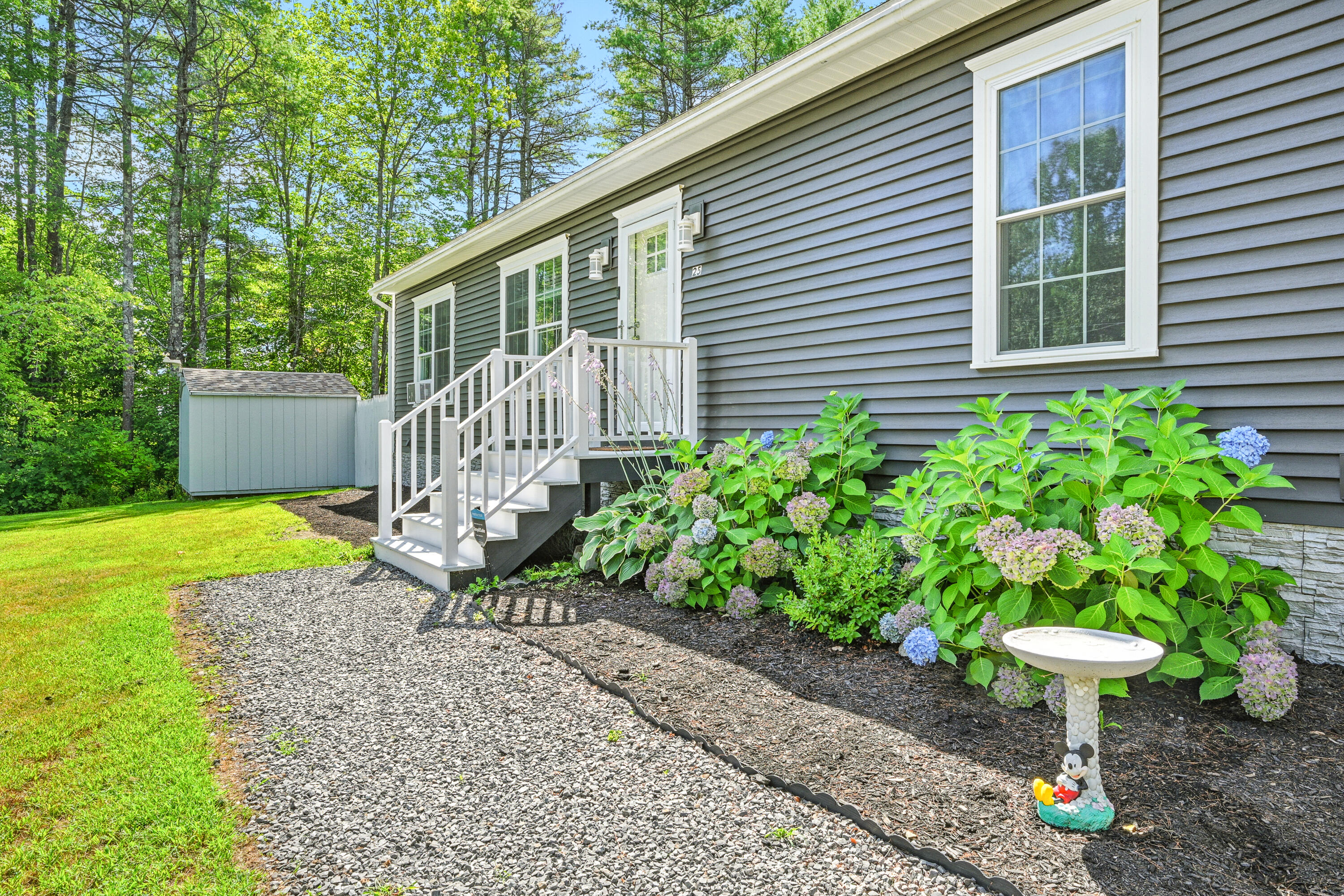 25 Mattson Heights