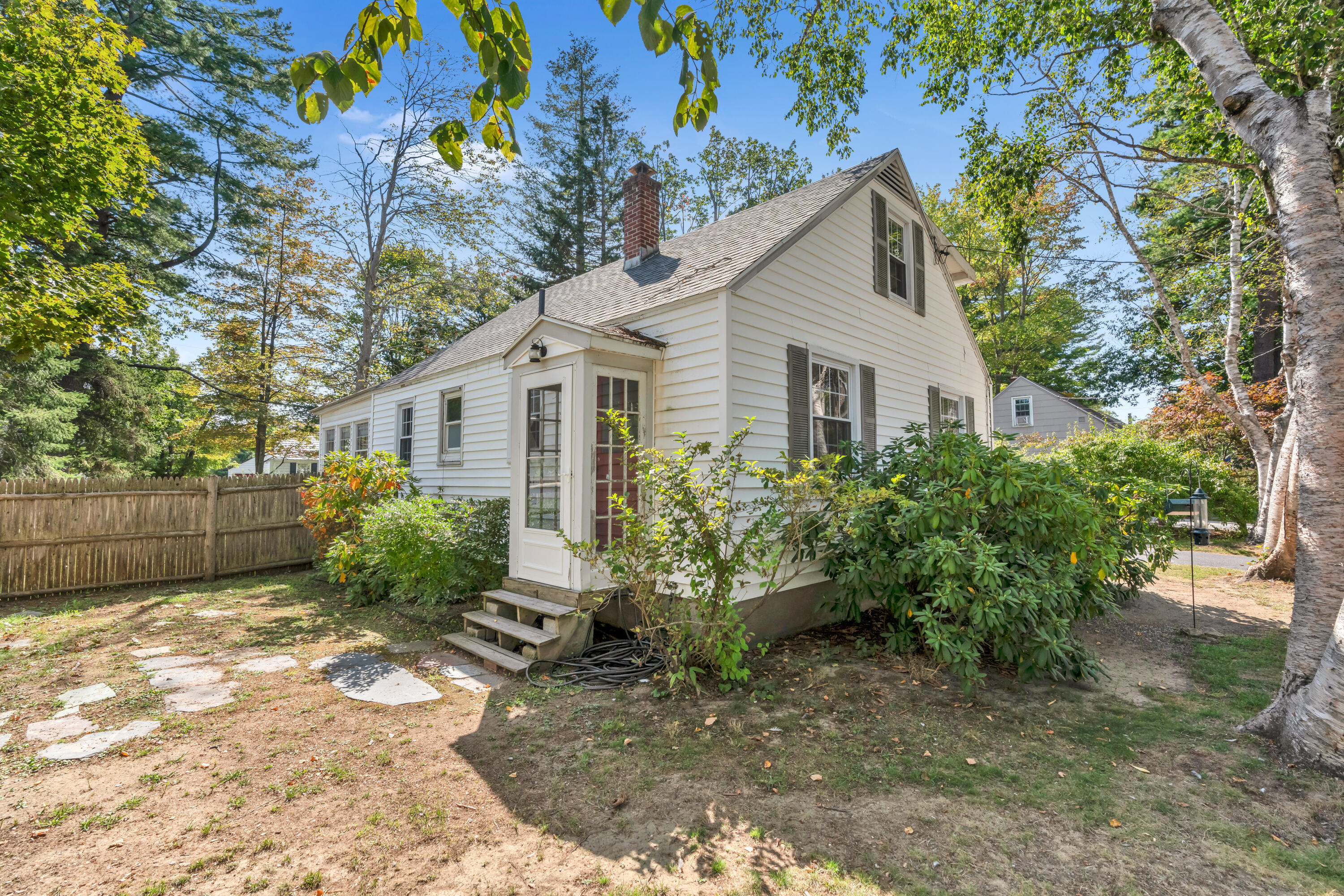 32 Chamberlain Avenue