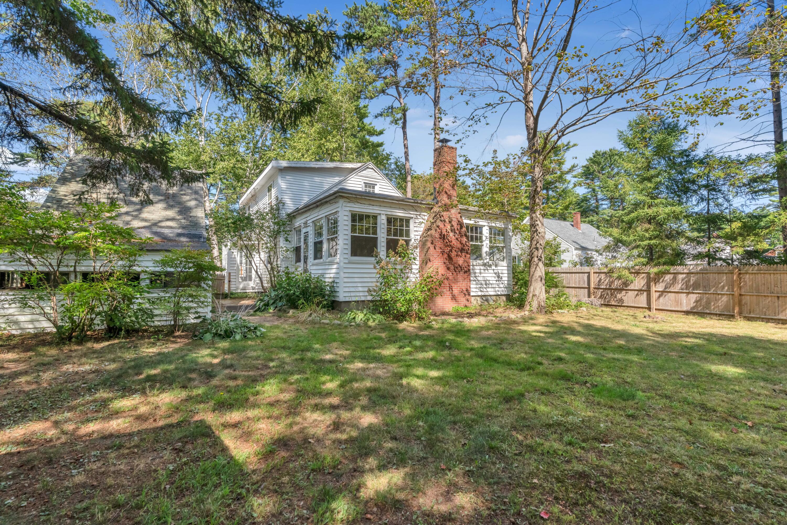 32 Chamberlain Avenue