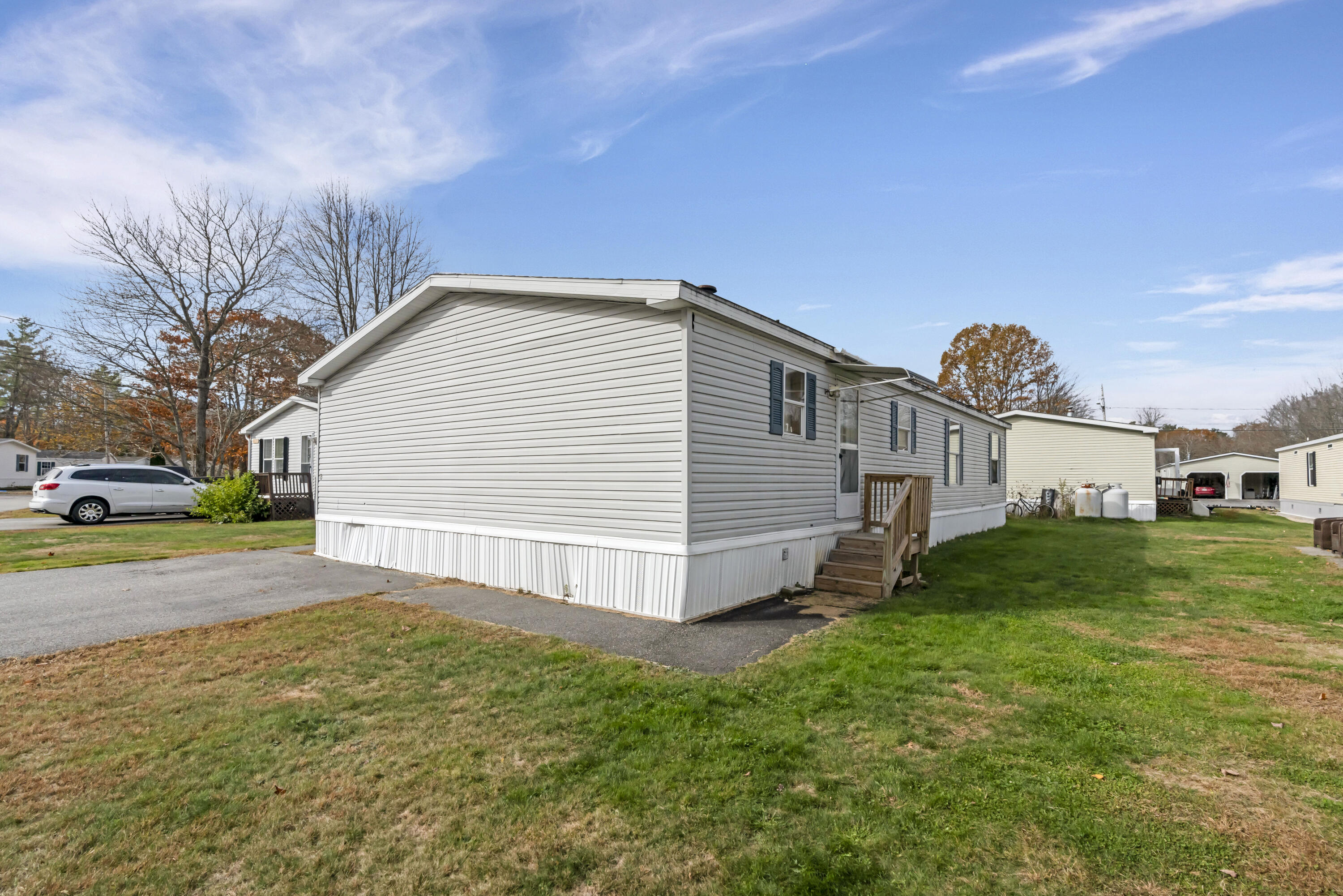 13 Young Avenue