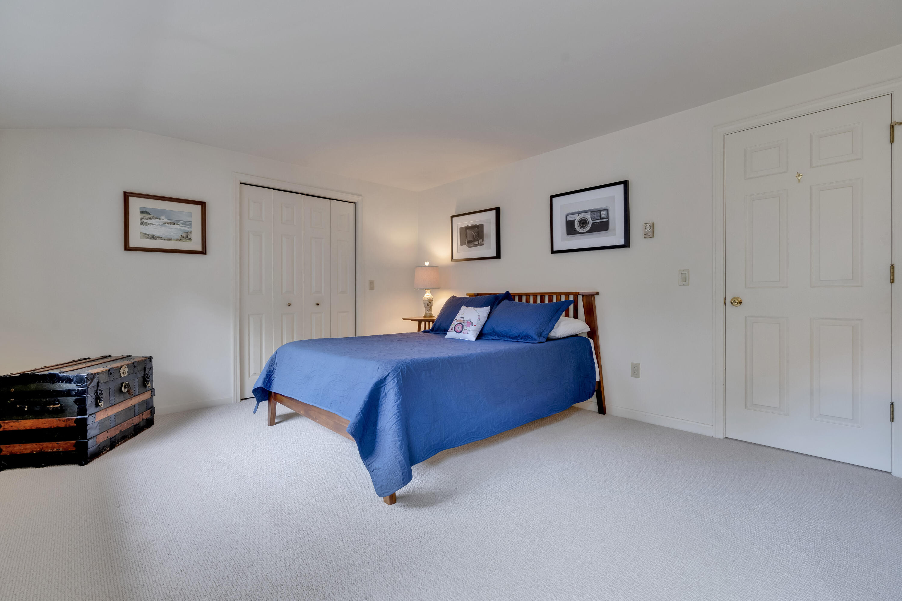 7 Apple Tree Drive, 7