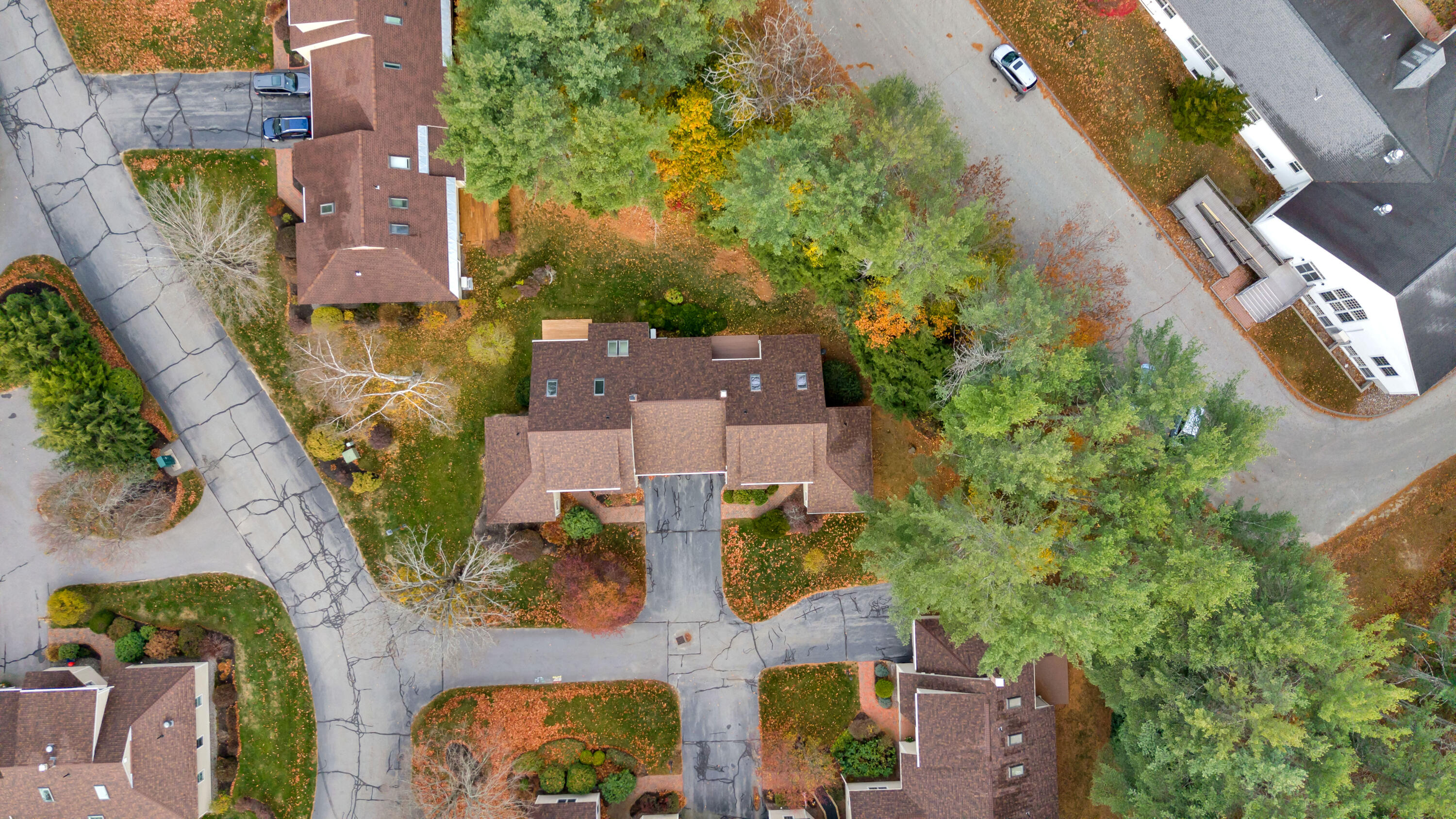 7 Apple Tree Drive, 7