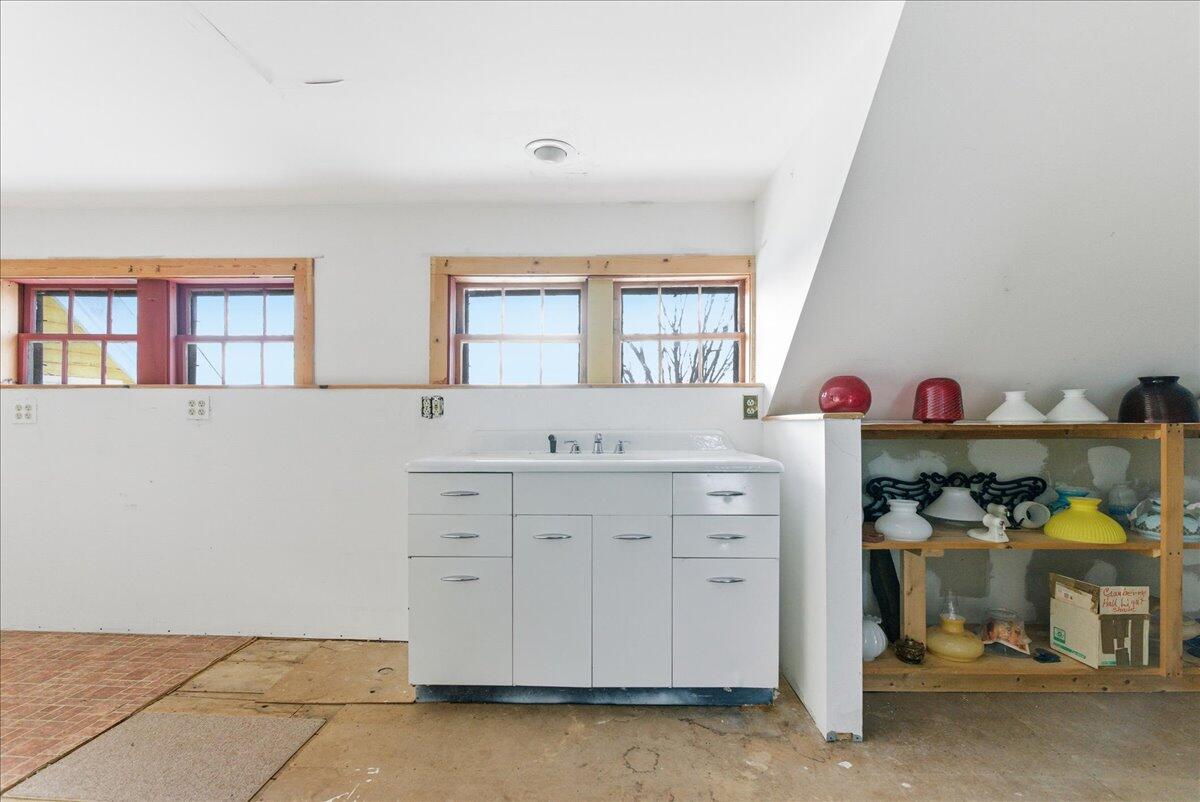 12 Key Hill Road