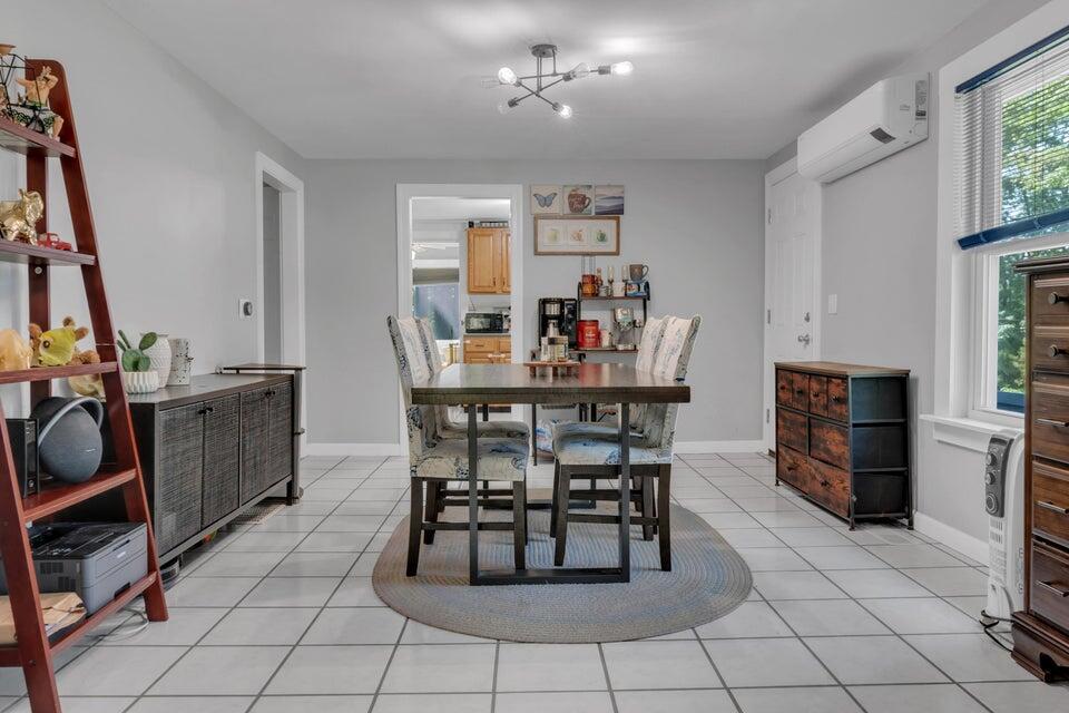 9 Middle Road Extension