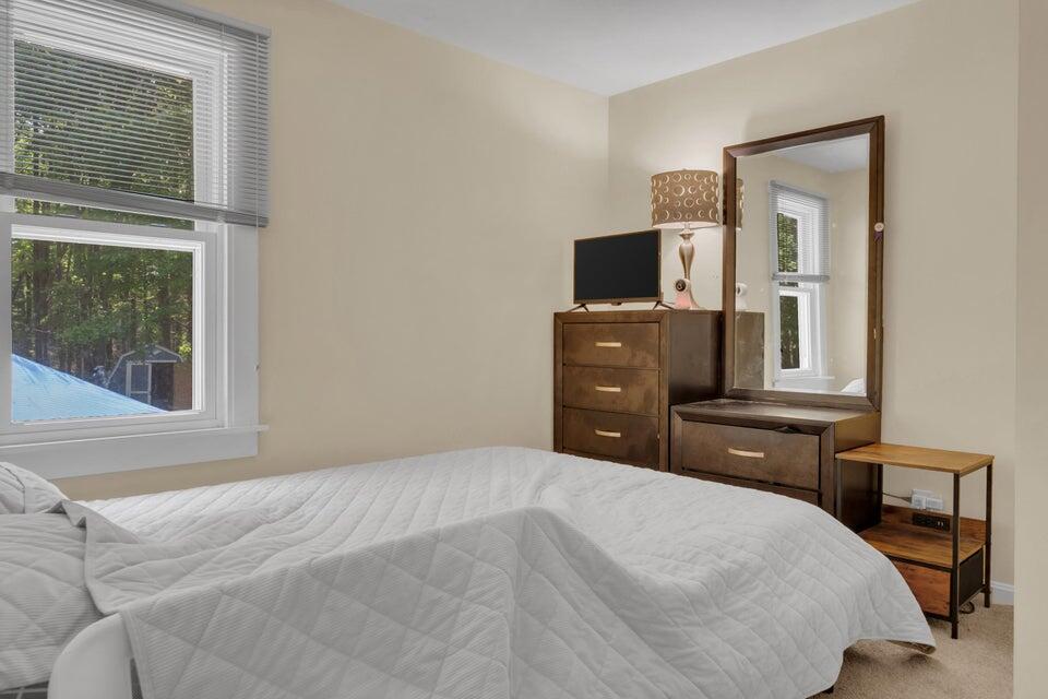 9 Middle Road Extension