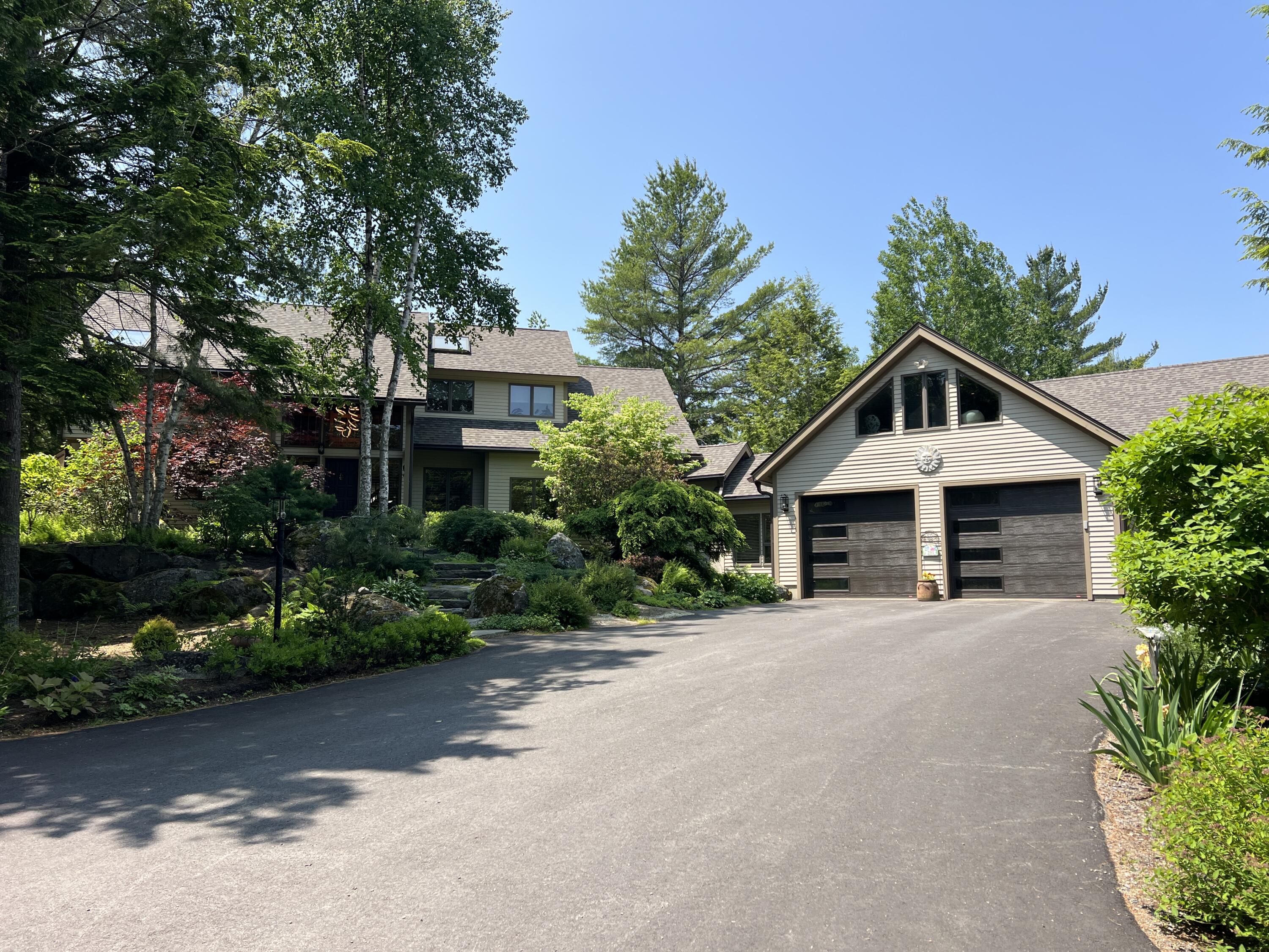 291 Molyneaux Road
