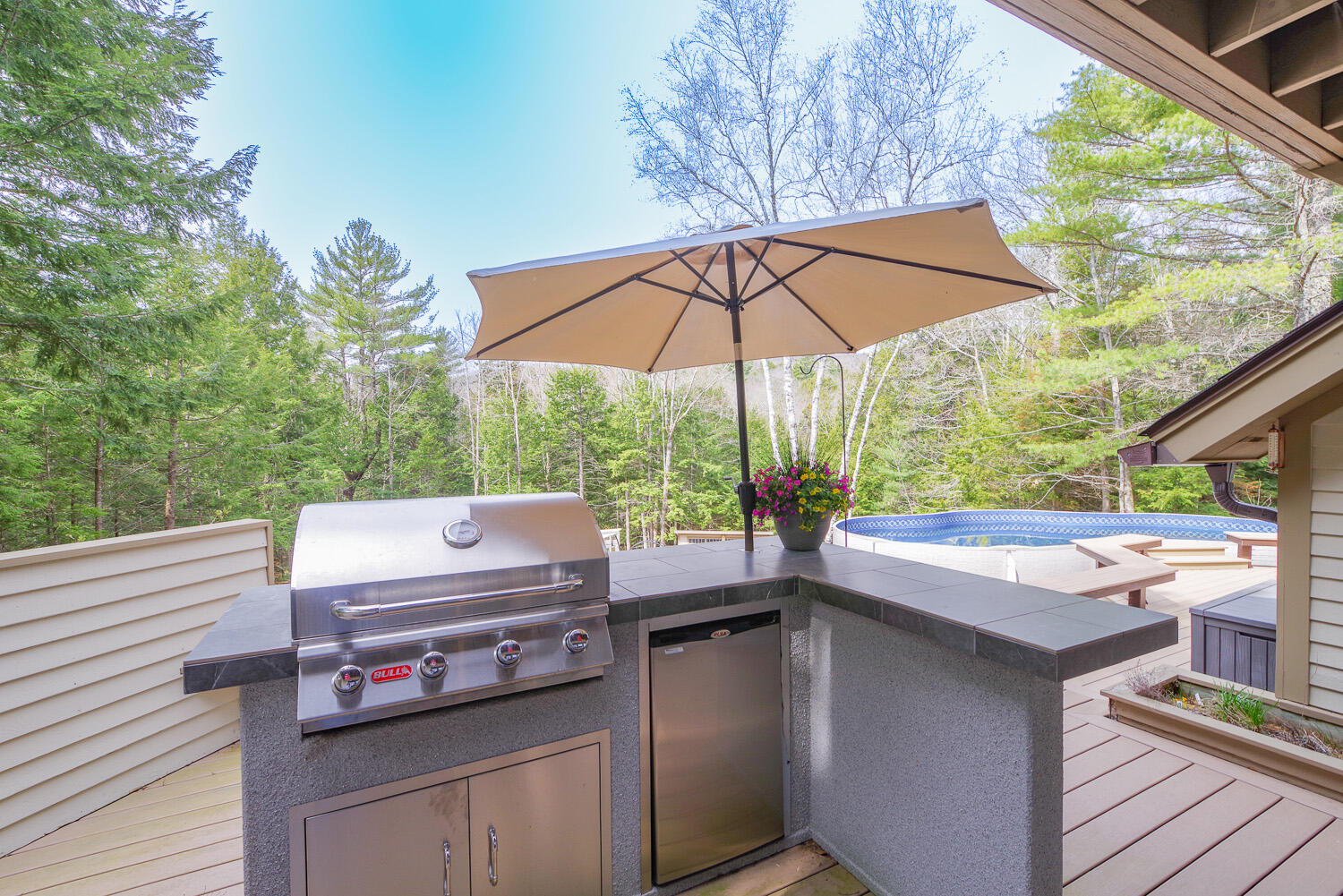 291 Molyneaux Road