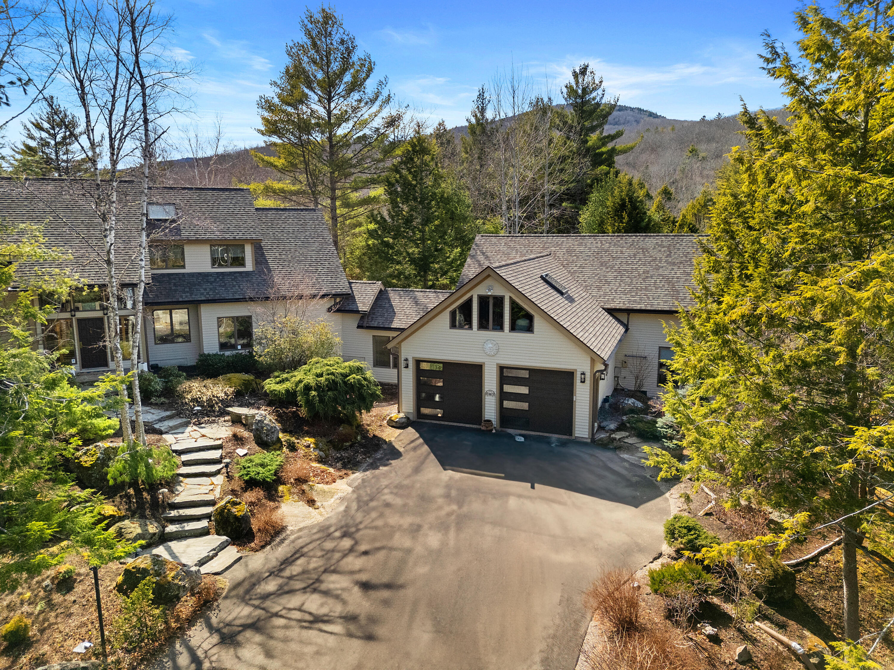 291 Molyneaux Road