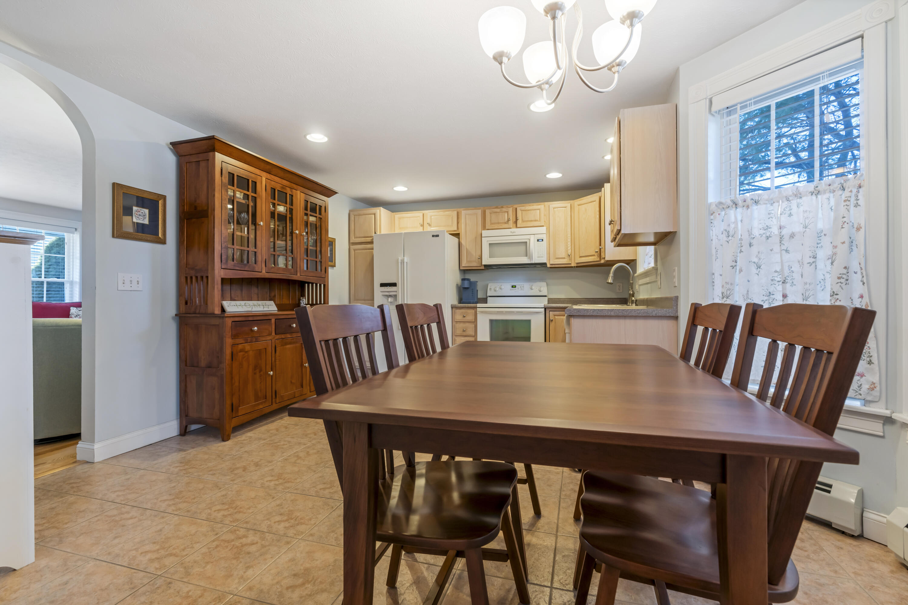 22 Tasker Street 10
