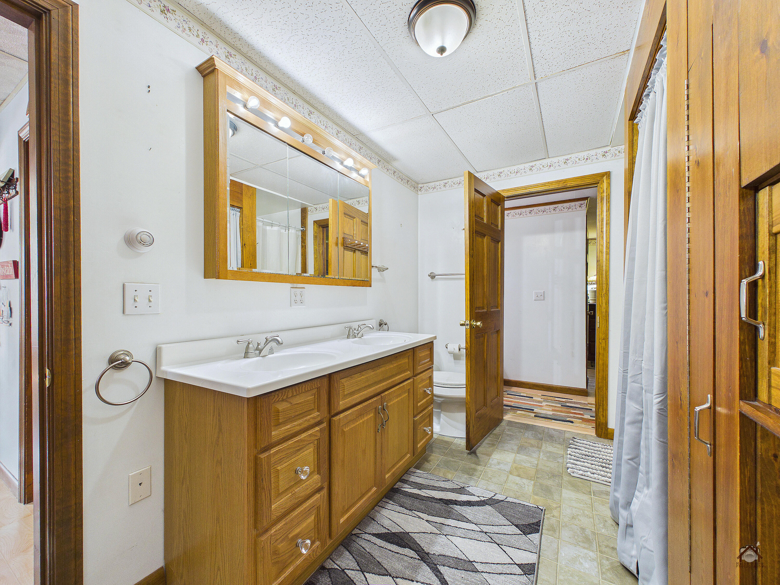 344 W Ridge Road