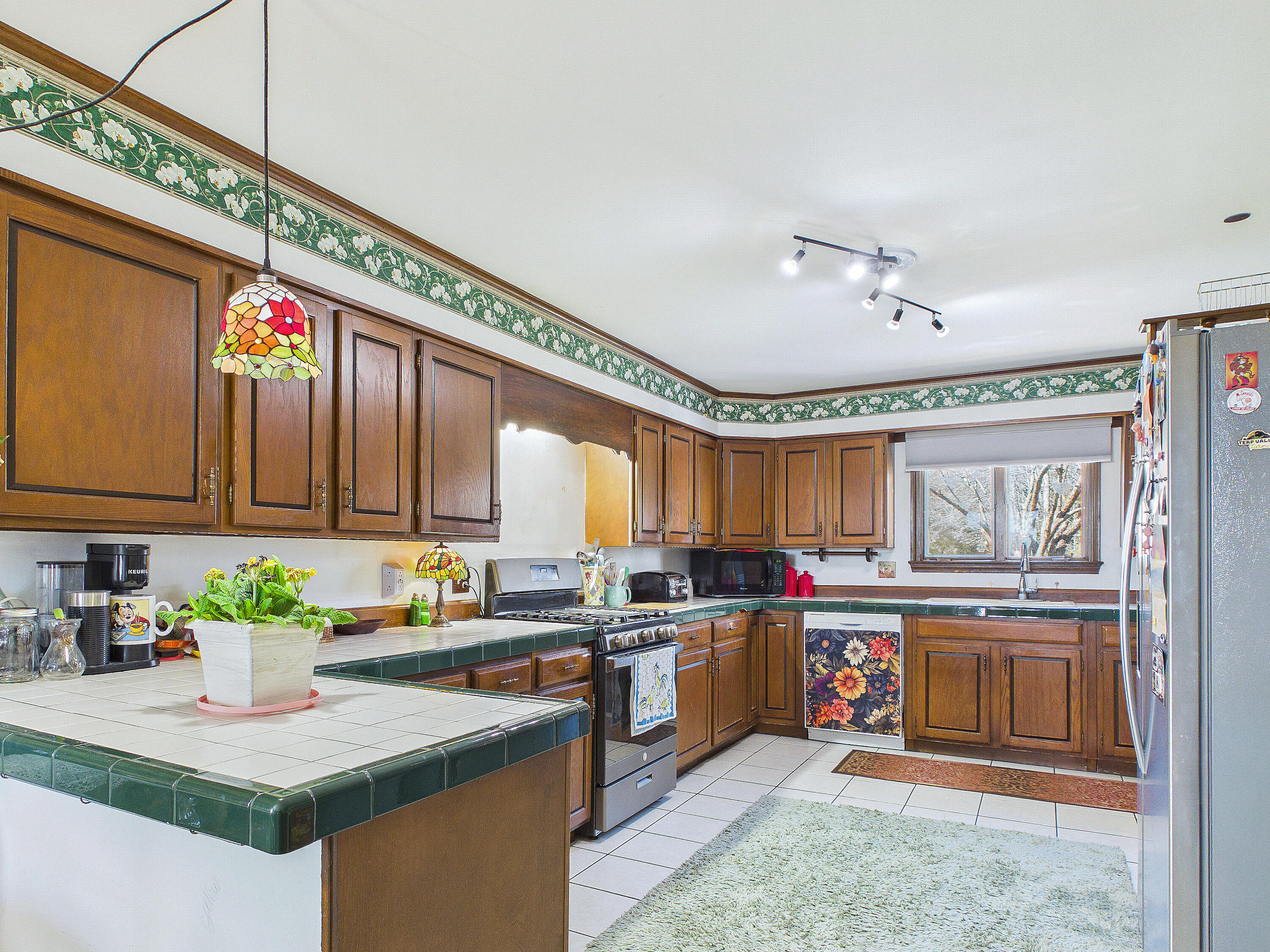 344 W Ridge Road