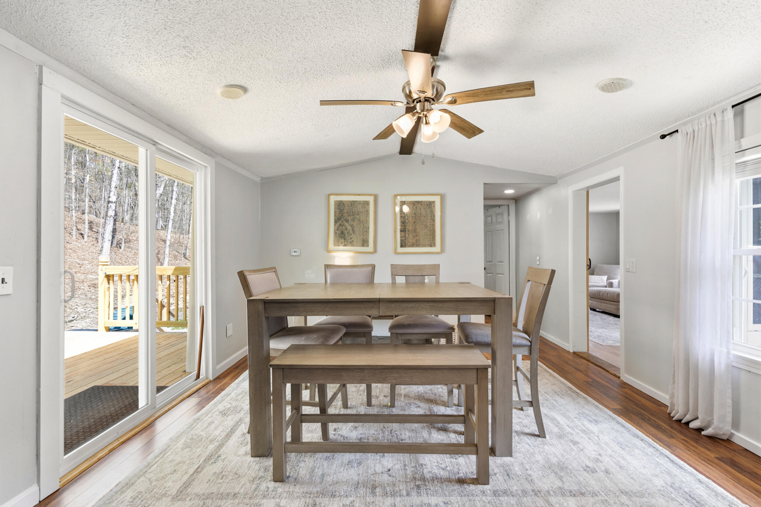 538 Old Portland Road