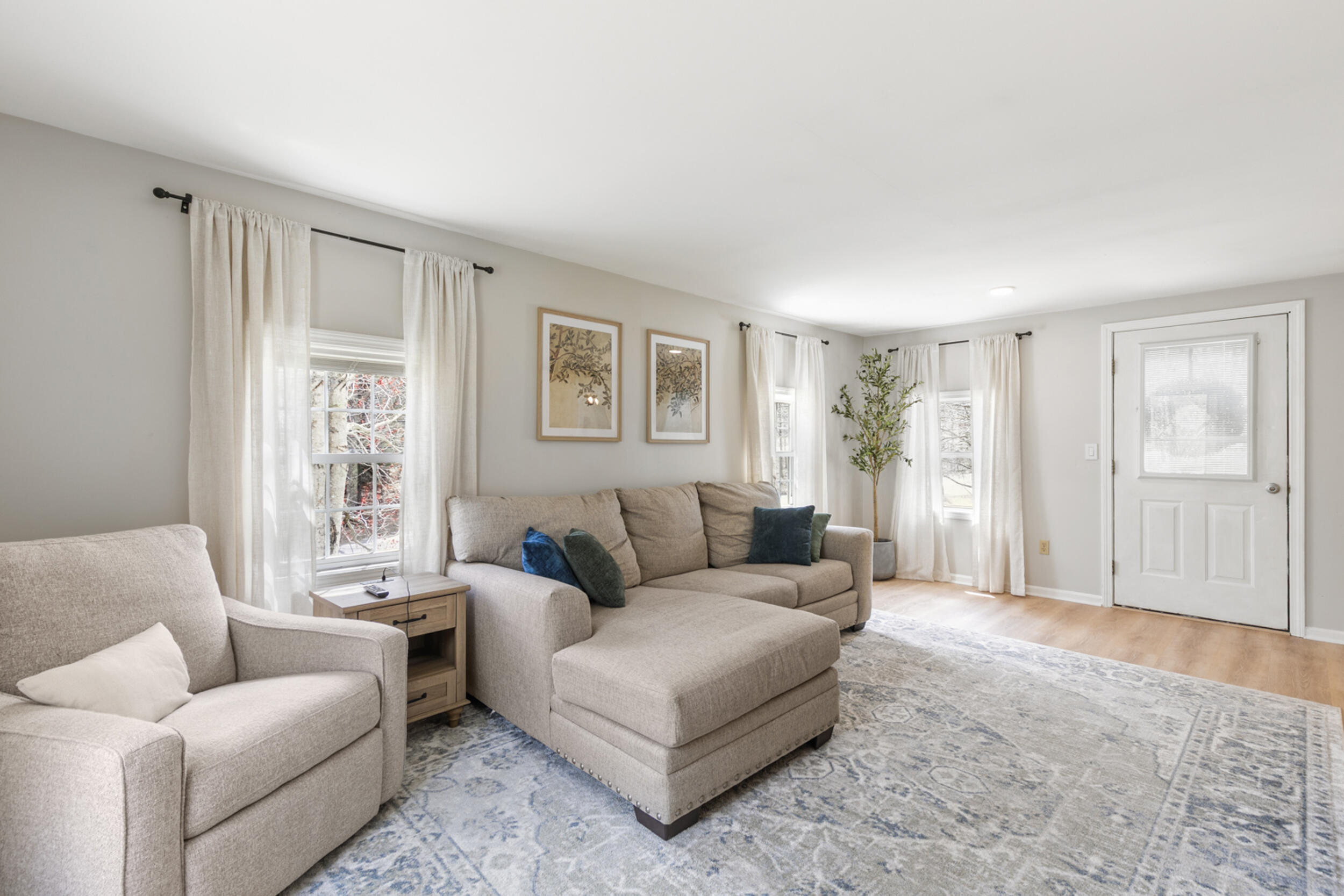 538 Old Portland Road