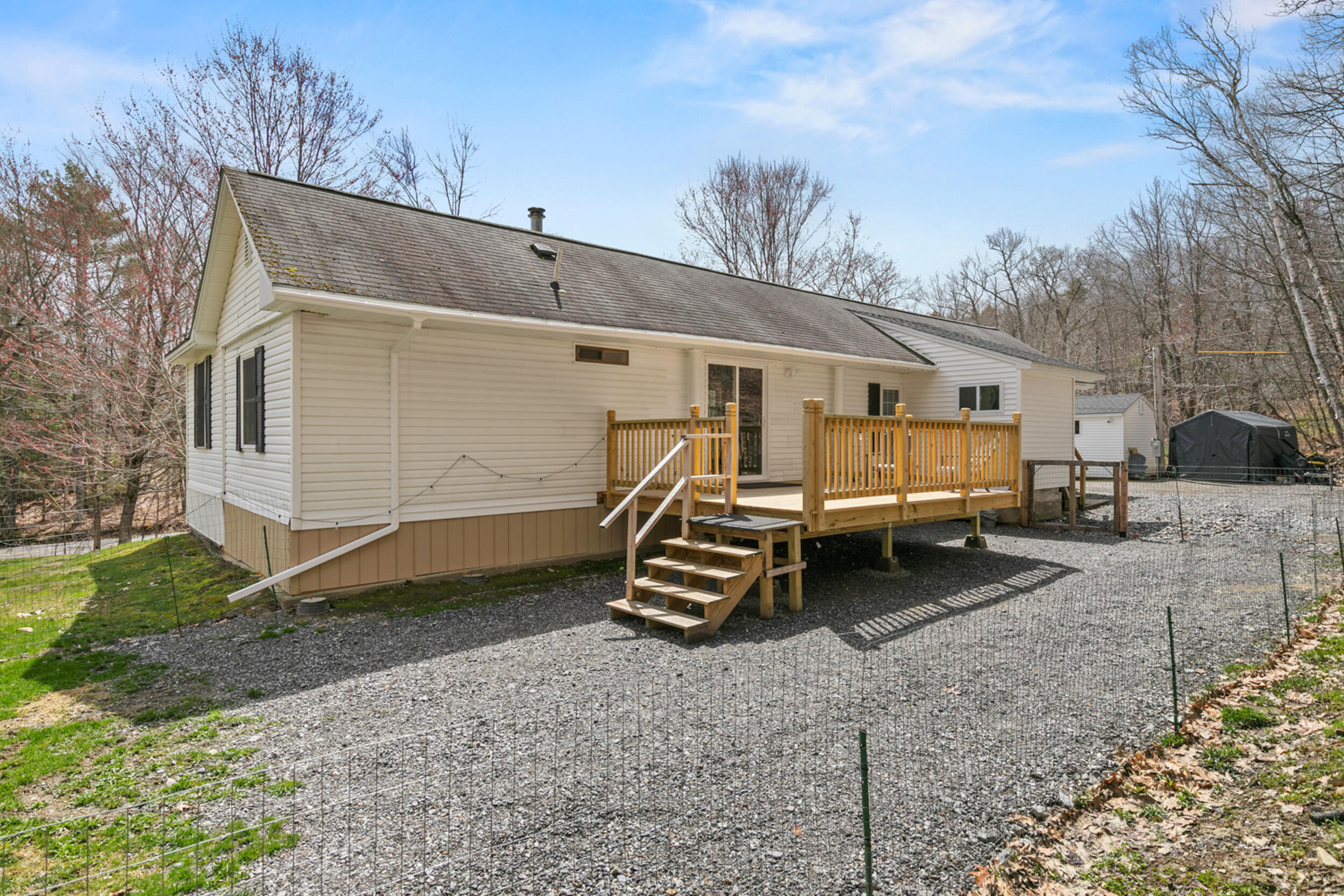 538 Old Portland Road