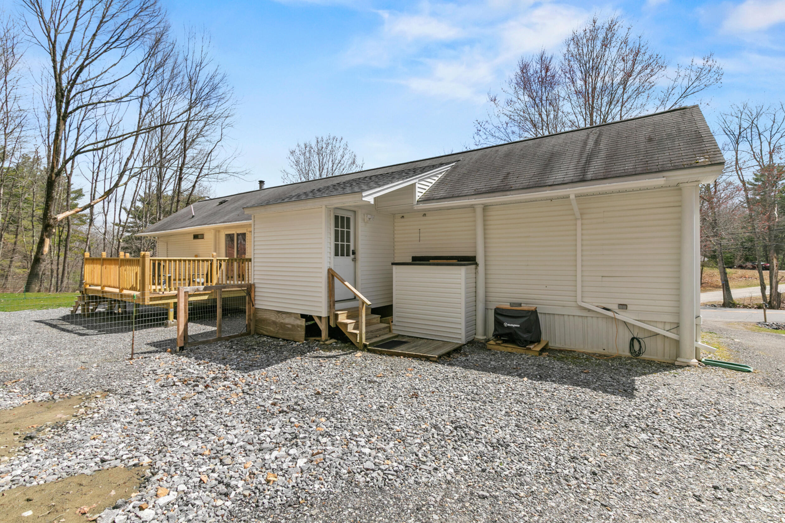 538 Old Portland Road