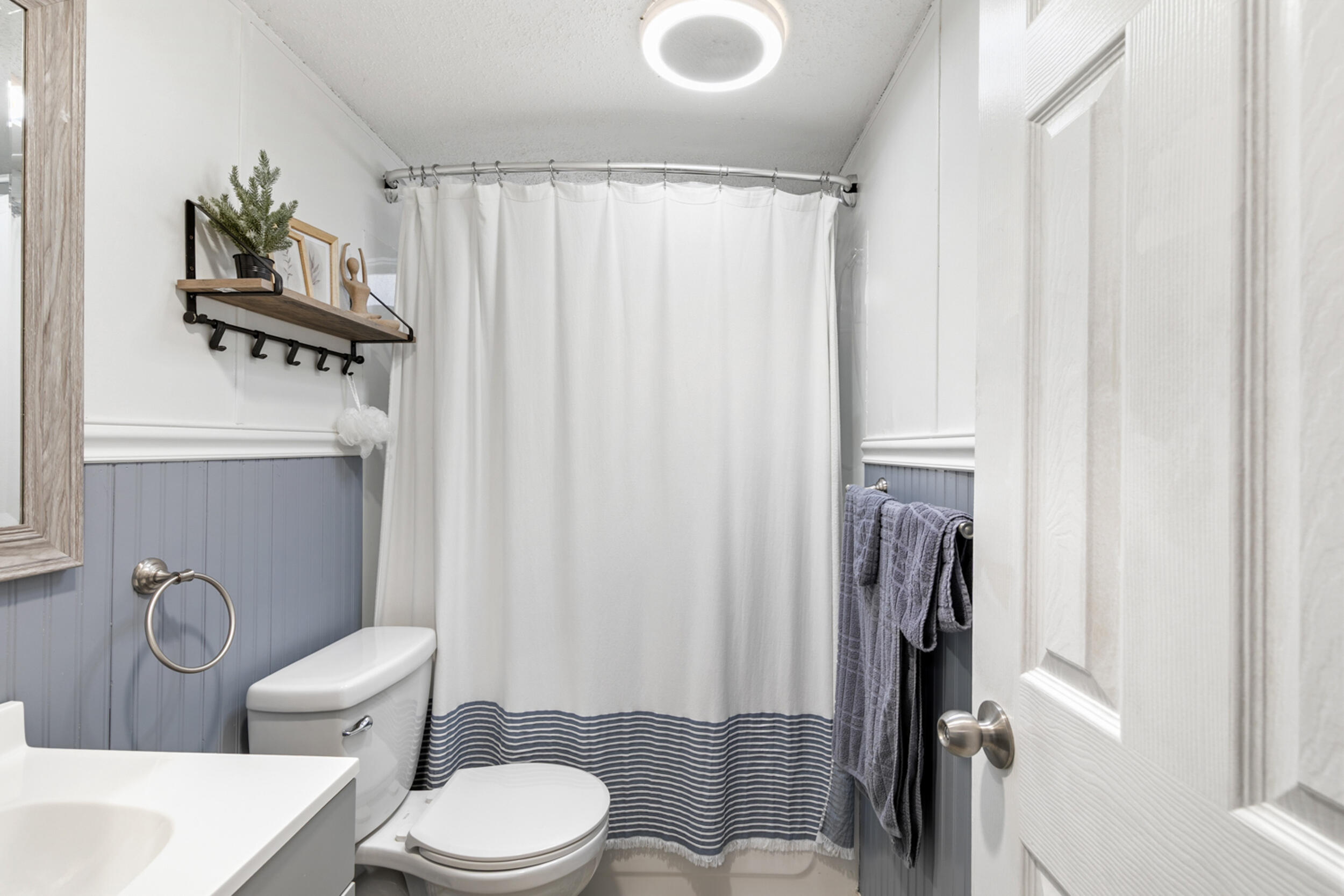 538 Old Portland Road