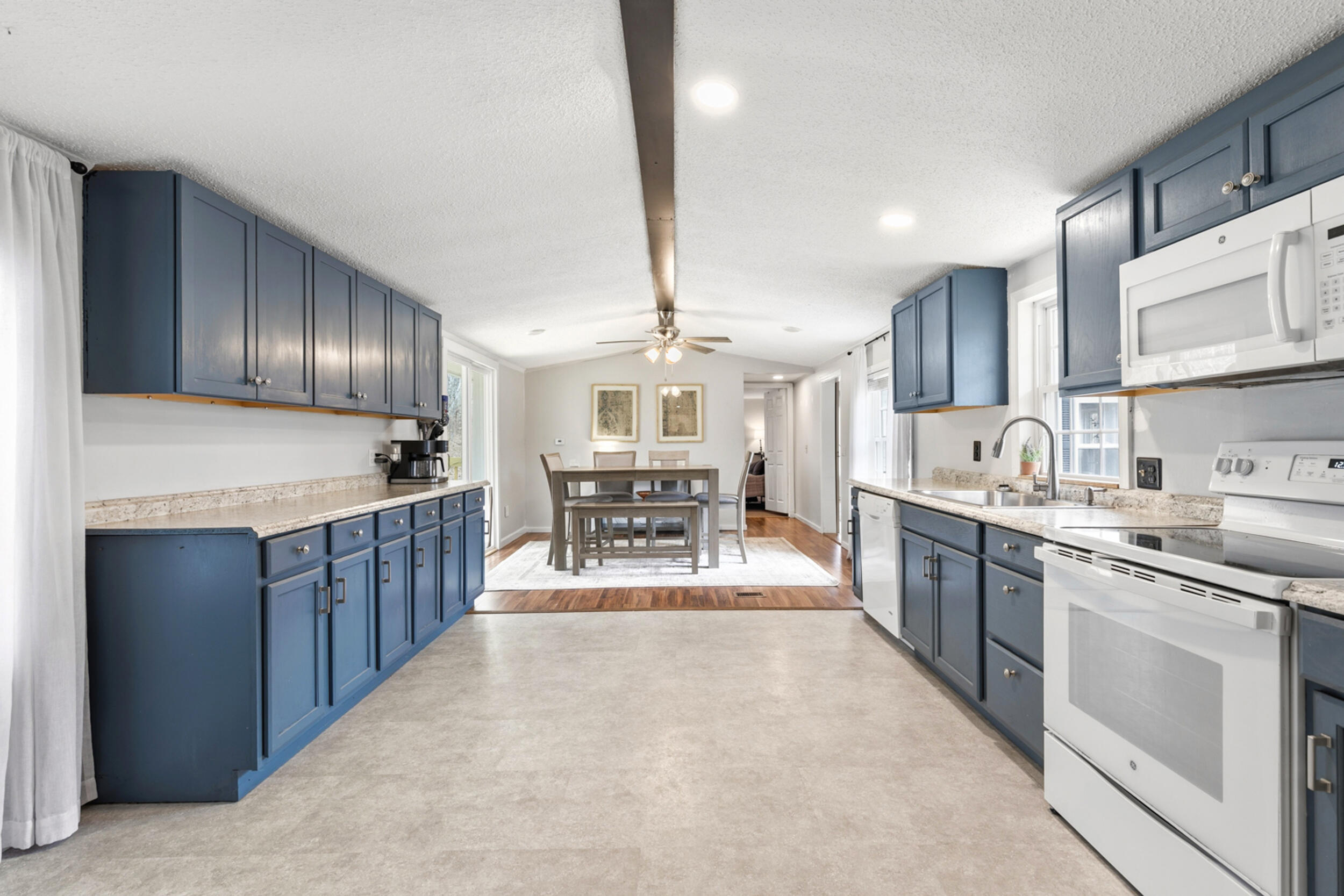 538 Old Portland Road