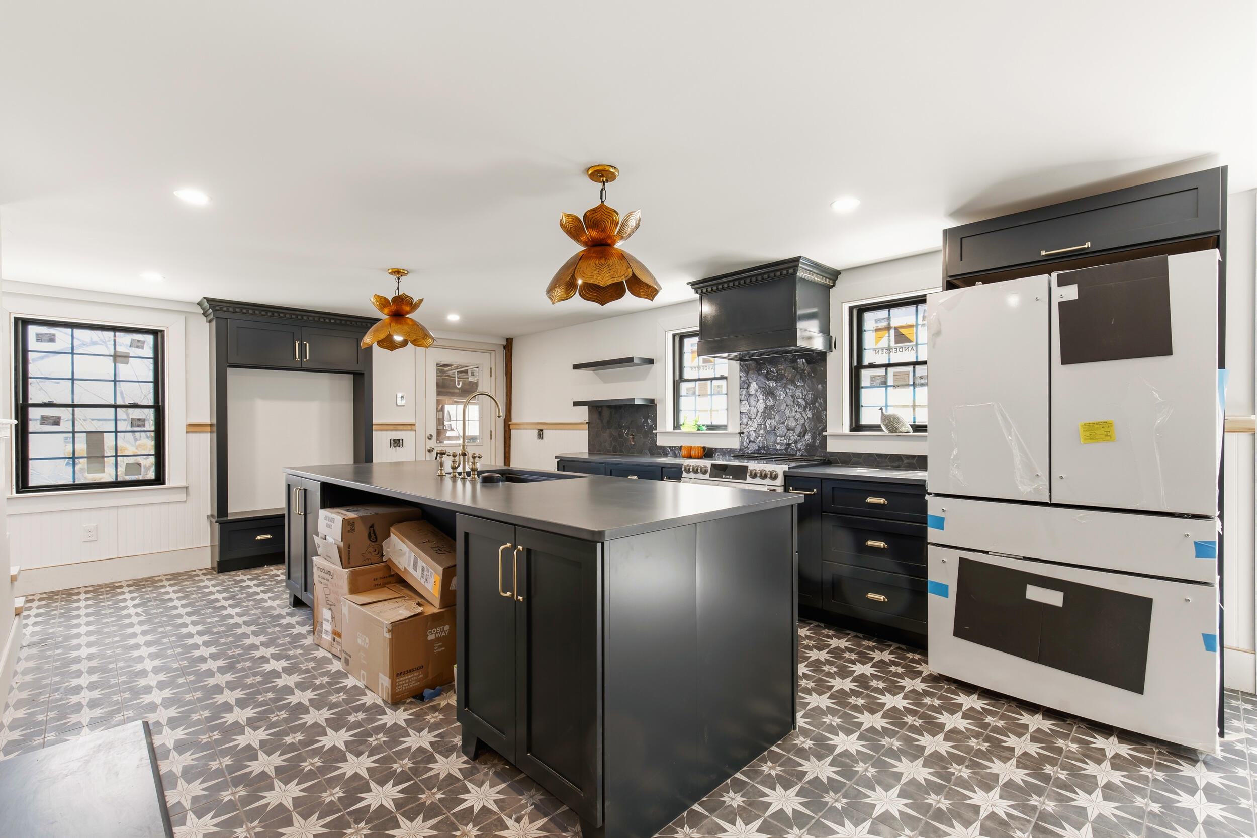 15 Ossipee Trail E