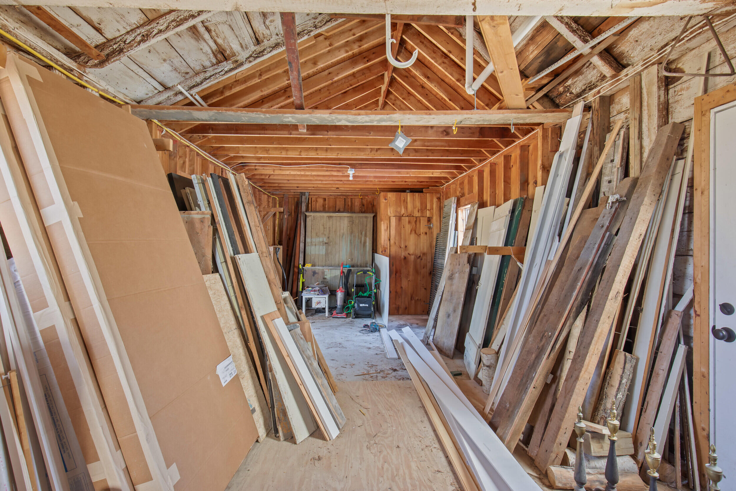 15 Ossipee Trail E